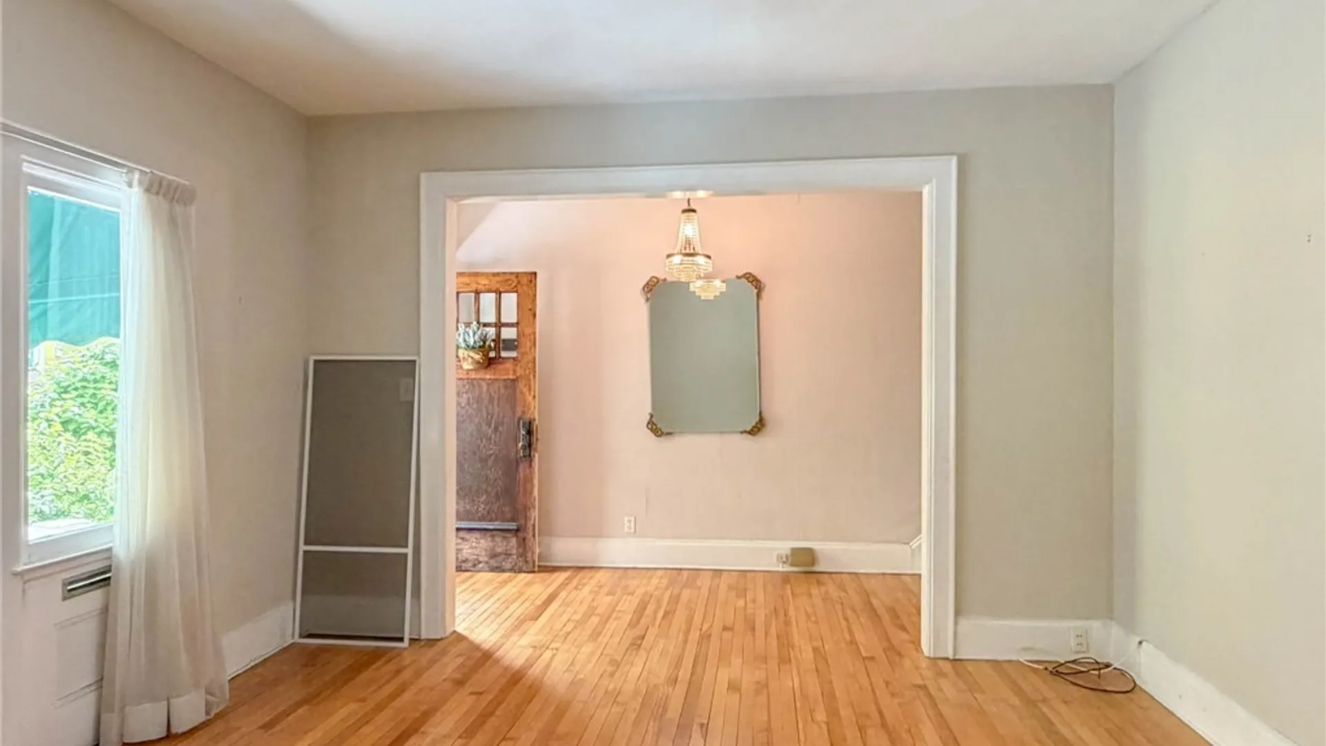Property at 7 Genesee Court, Utica, NY 13502 32