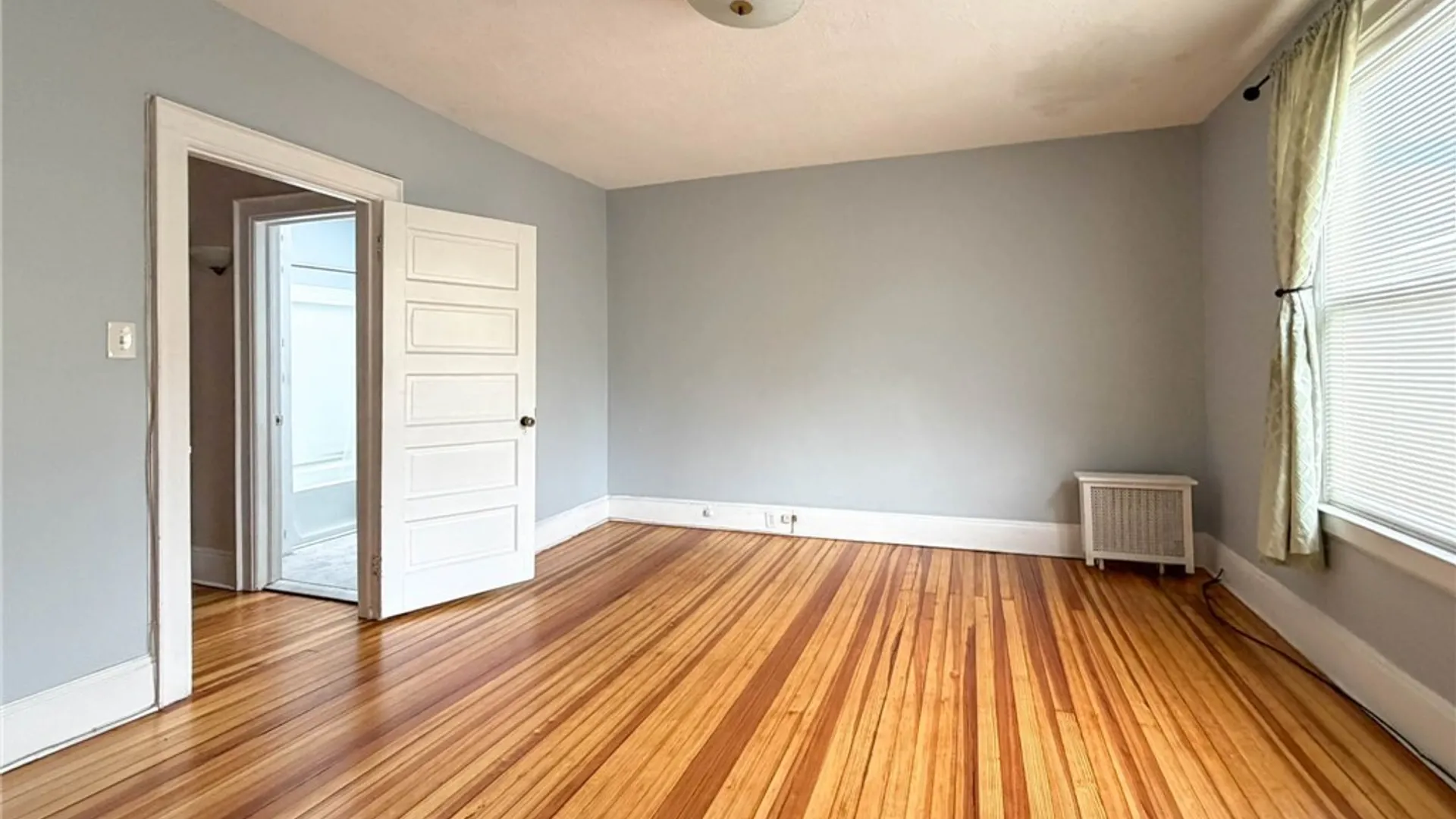 Property at 7 Genesee Court, Utica, NY 13502 7