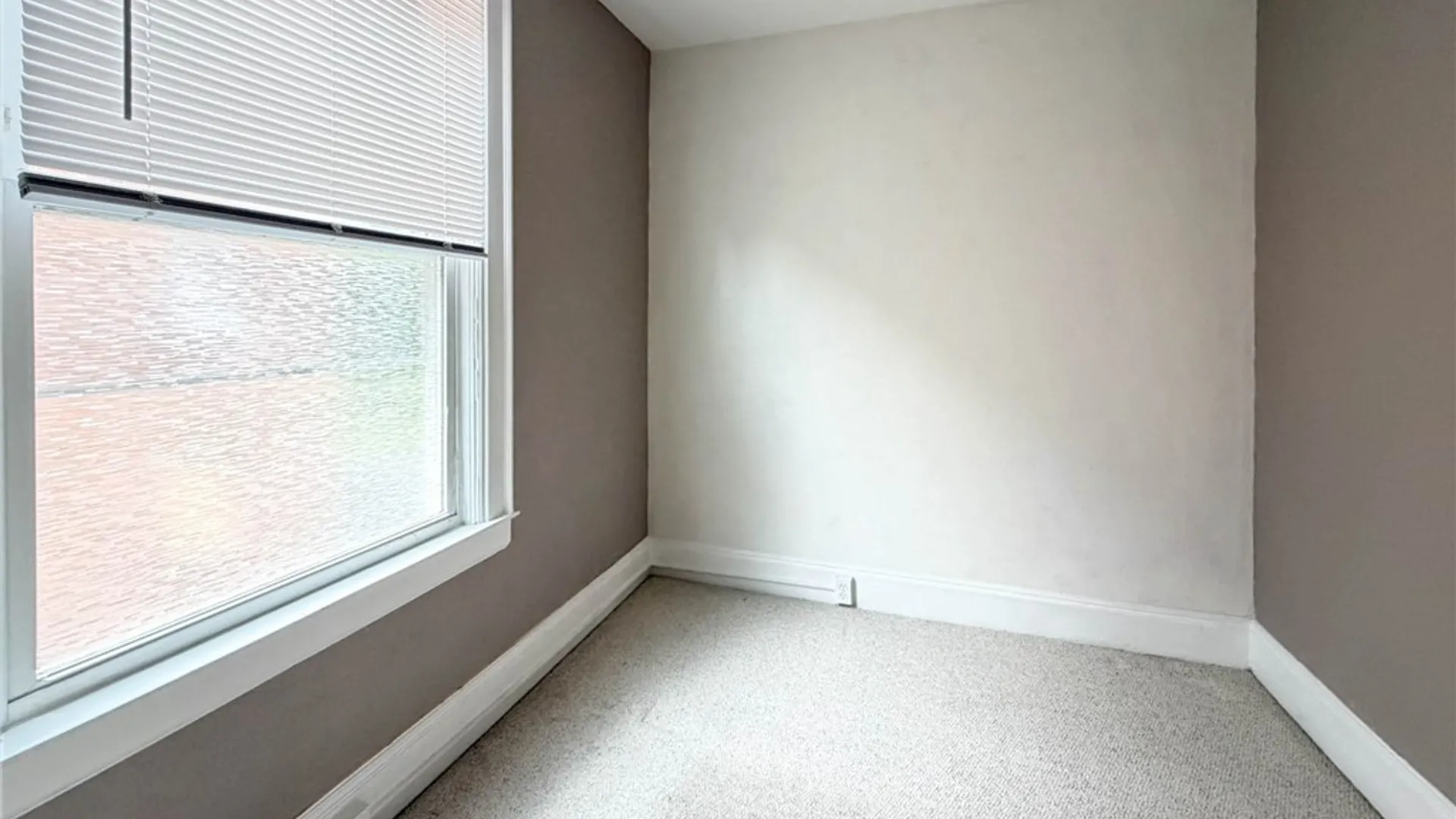 Property at 7 Genesee Court, Utica, NY 13502 9