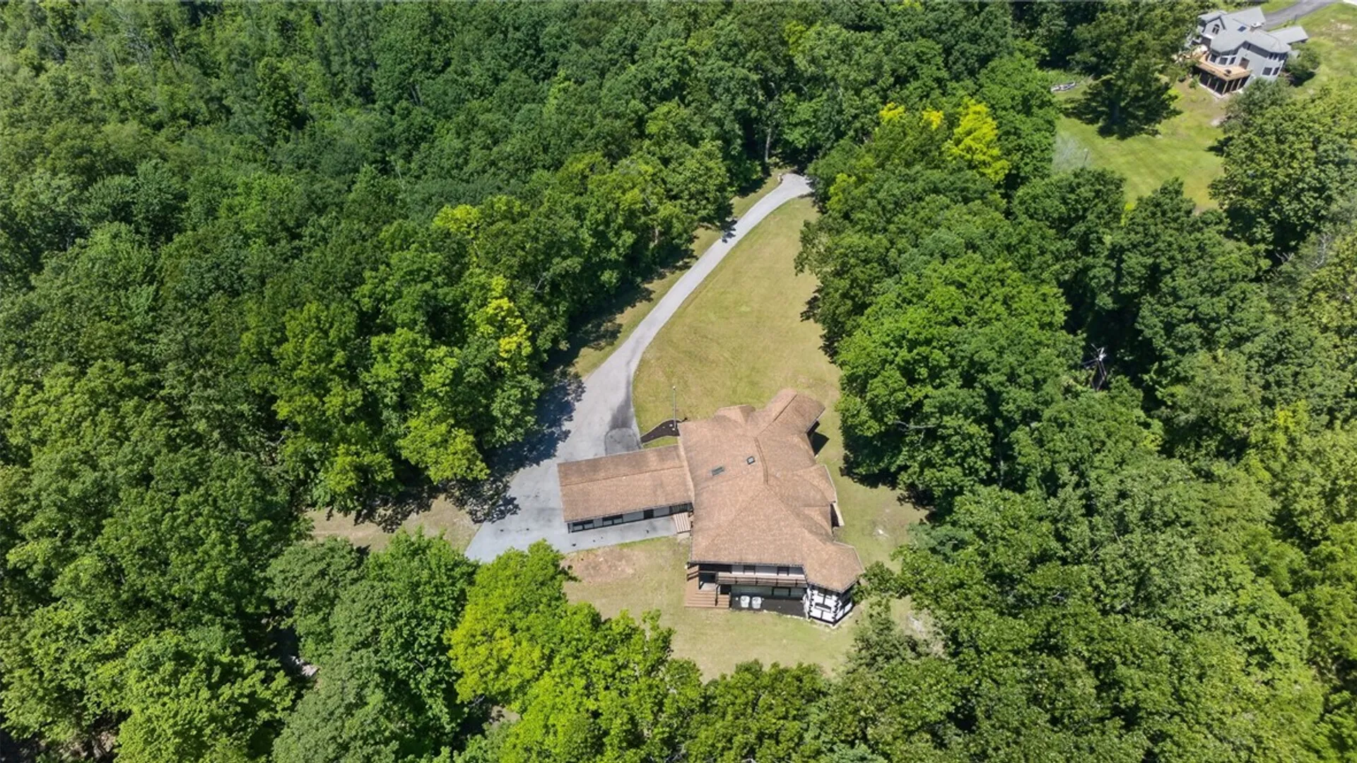 Property at 307 Fishers Road, Perinton, NY 14534 42