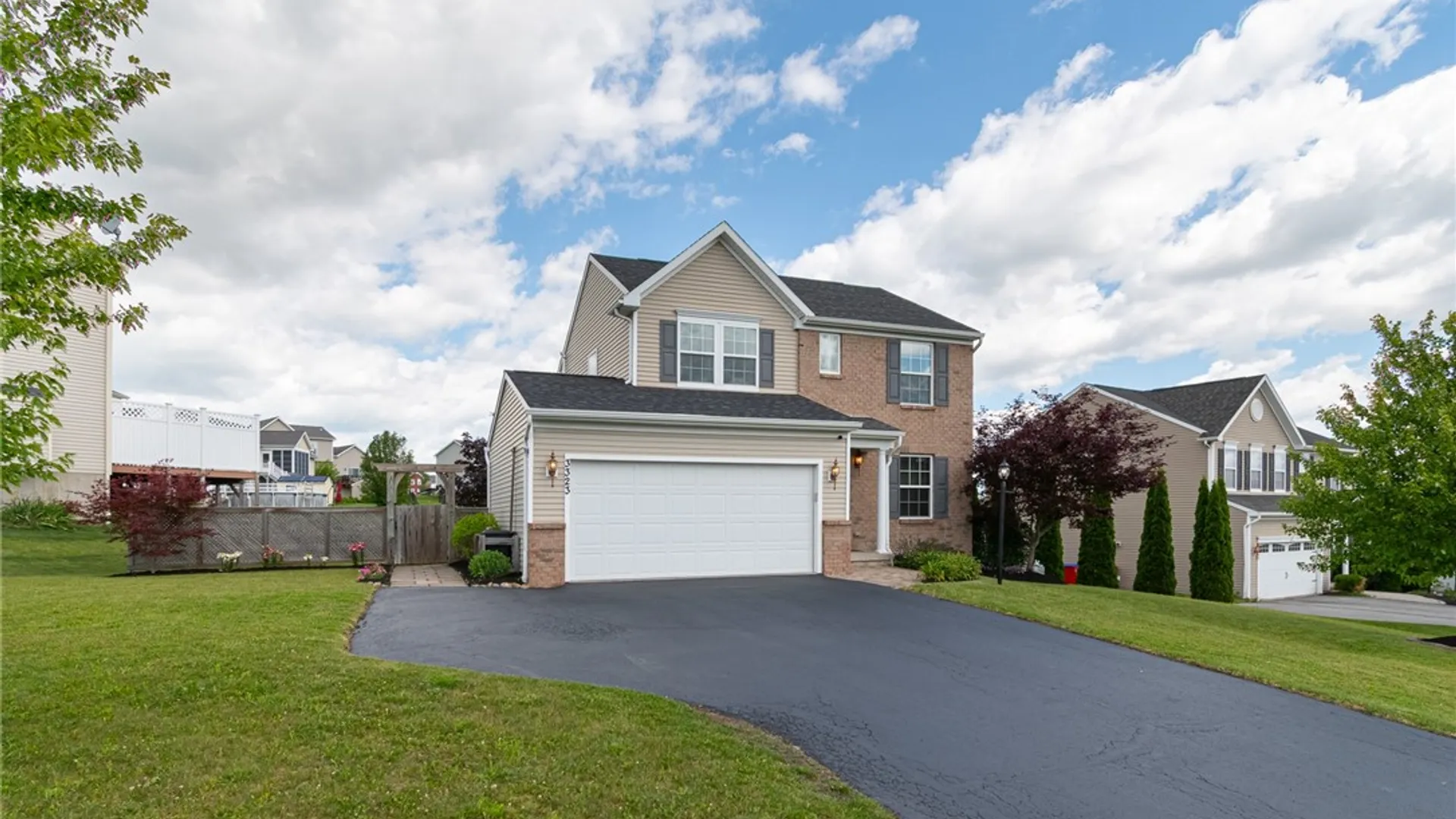 Property at 3323 Dandelion Trail, Canandaigua Town, NY 14424 3