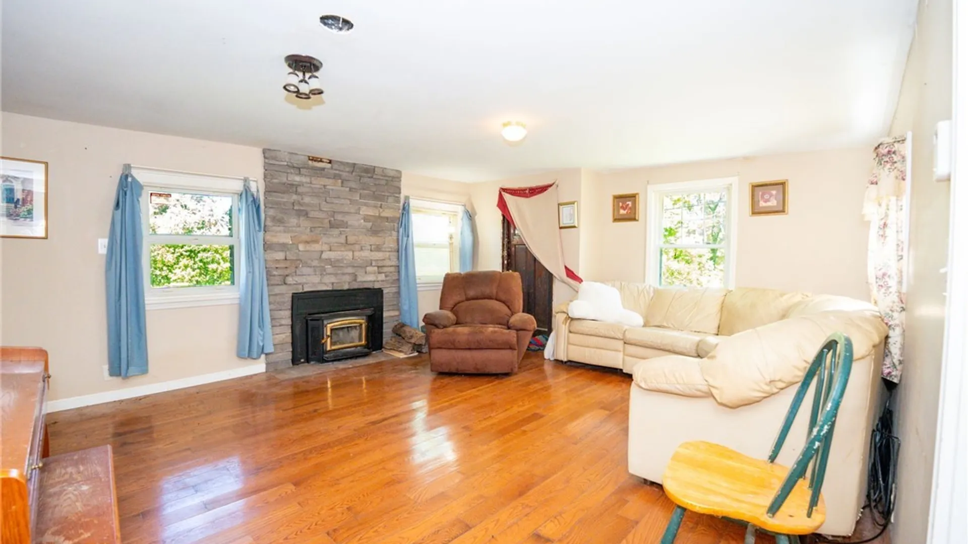 Property at 481 Poplar Avenue, Evans, NY 14006 13