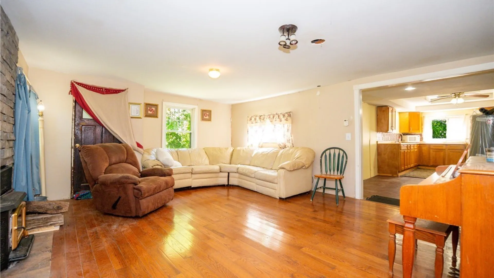 Property at 481 Poplar Avenue, Evans, NY 14006 17