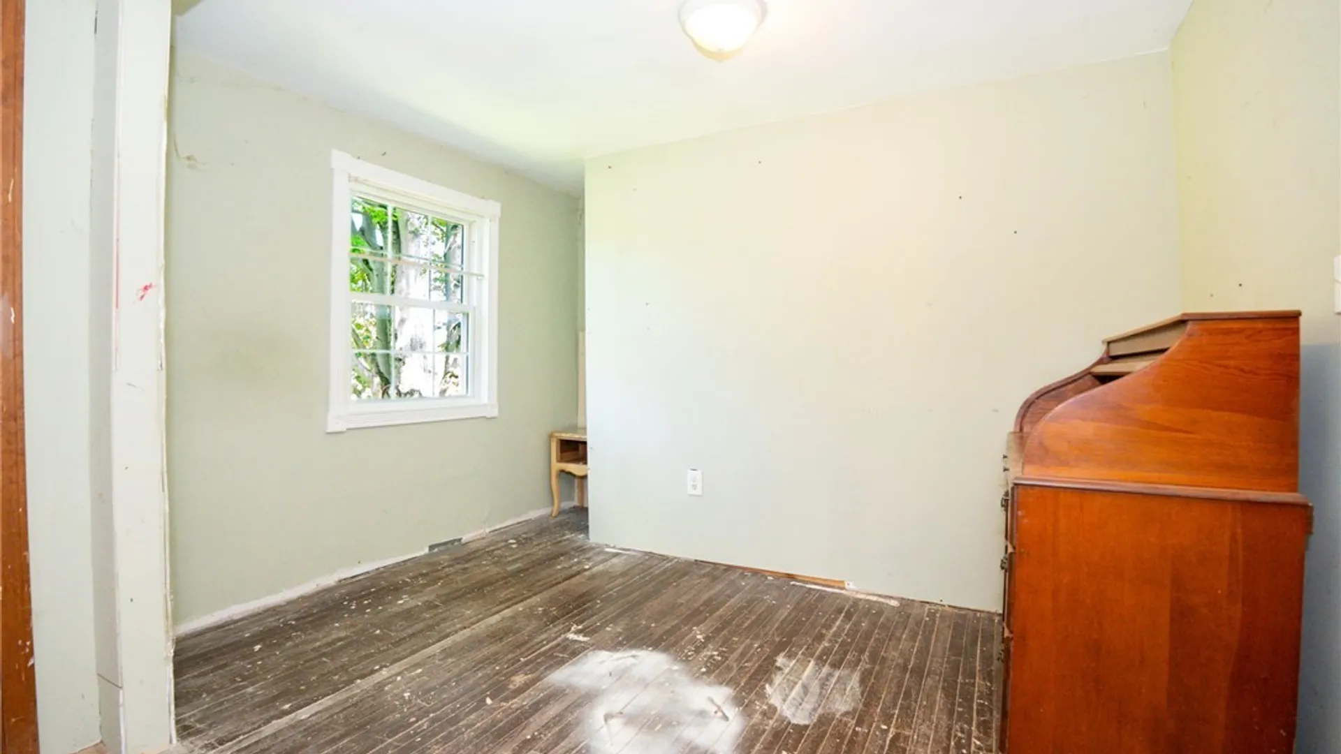 Property at 481 Poplar Avenue, Evans, NY 14006 26