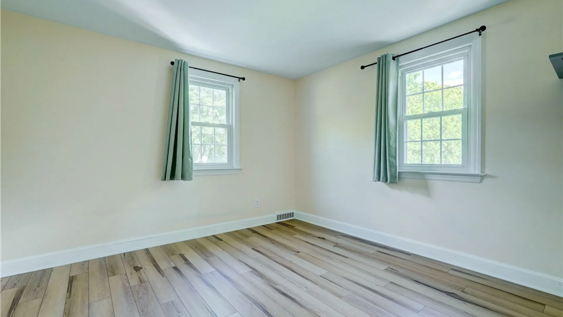 Property at 3705 Chili Avenue, Chili, NY 14624 37