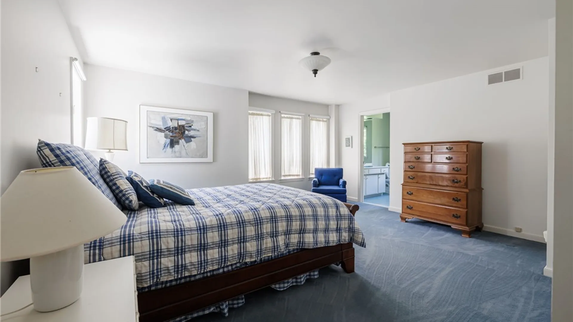 Property at 29 Whitestone Lane, Pittsford, NY 14618 26