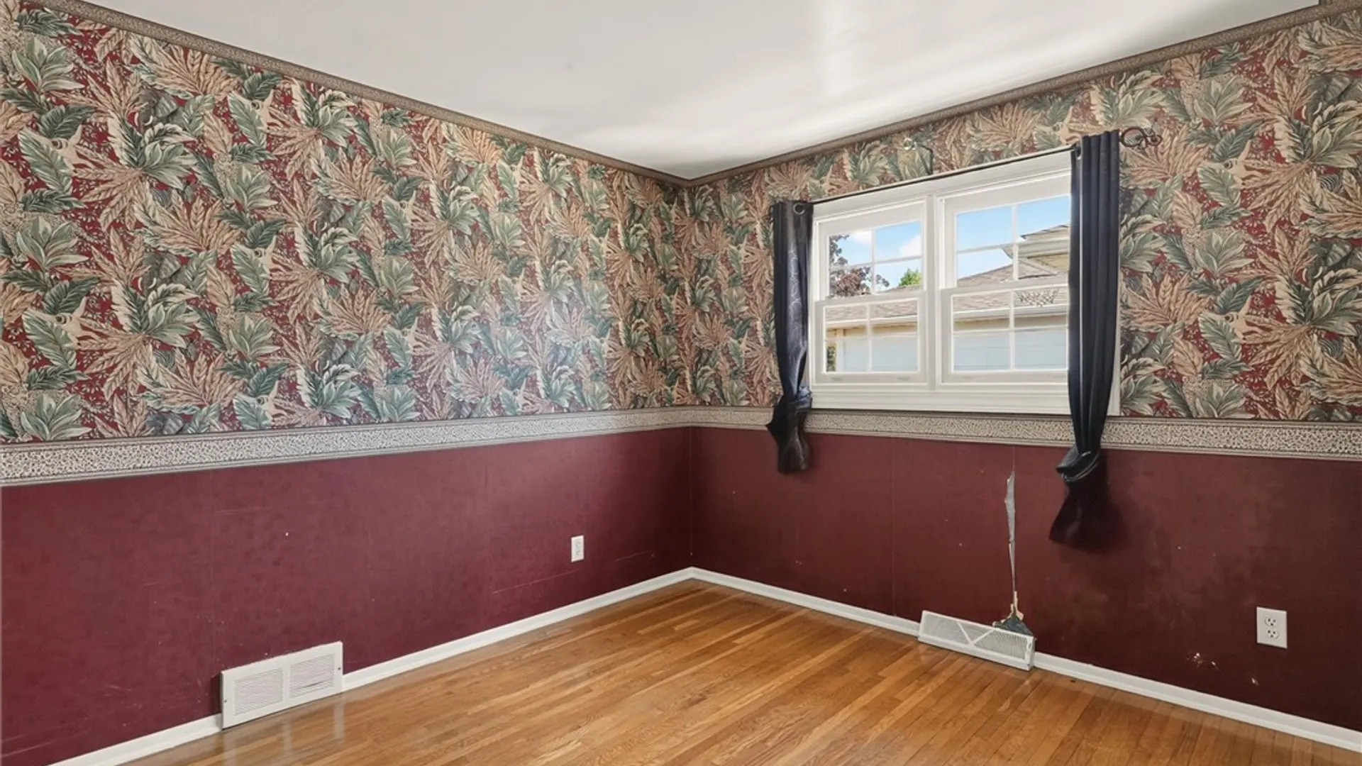 Property at 57 Judith Drive, Cheektowaga, NY 14227 12