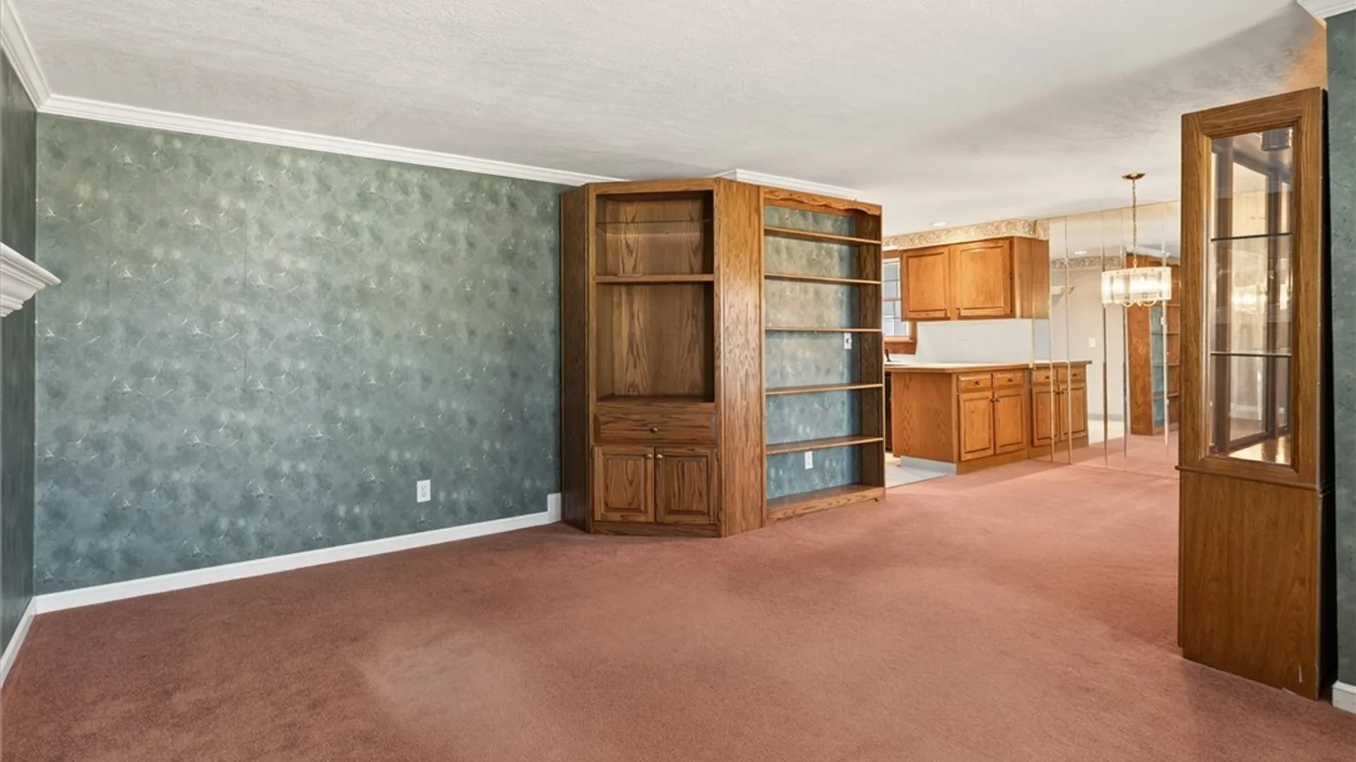 Property at 57 Judith Drive, Cheektowaga, NY 14227 6