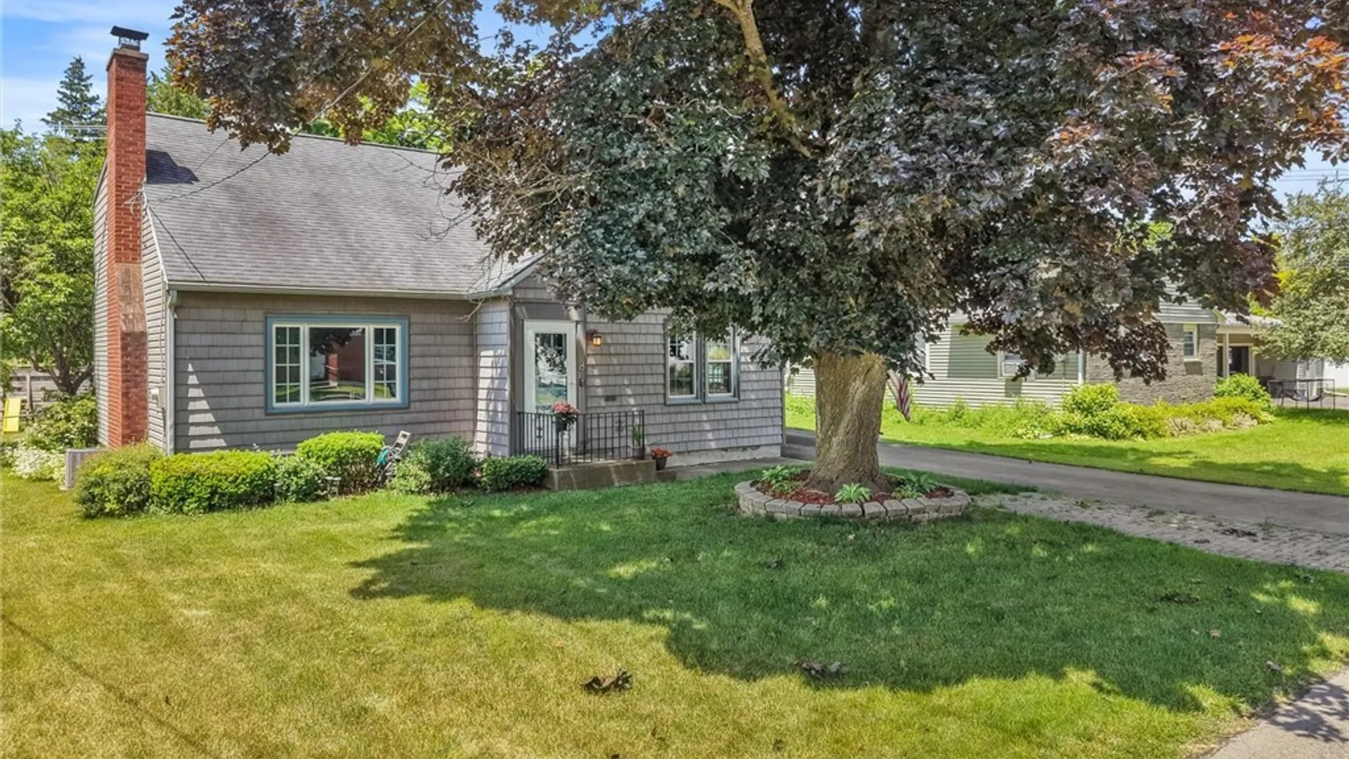 Property at 8 Glyndon Avenue, Cortland, NY 13045 4