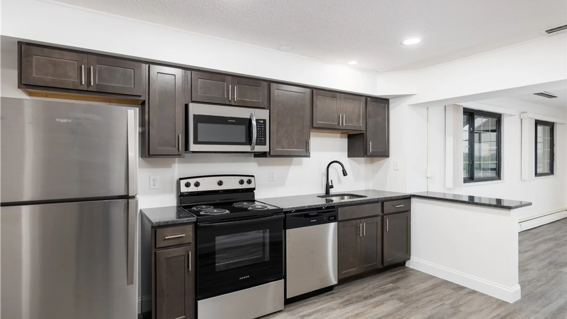 Property at 3015 Delaware (1 bdm Suites) Avenue, Tonawanda, NY 14217 21
