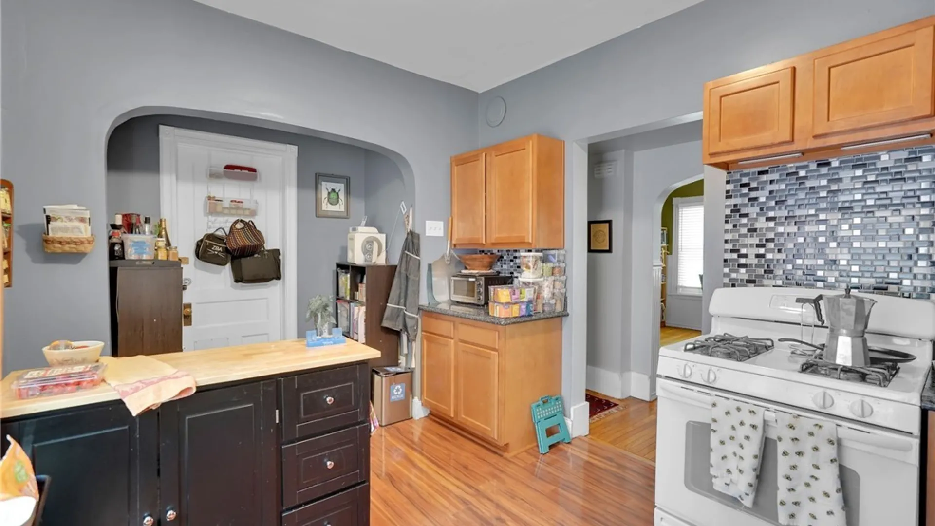 Property at 412 Ashland Avenue, Buffalo, NY 14222 23
