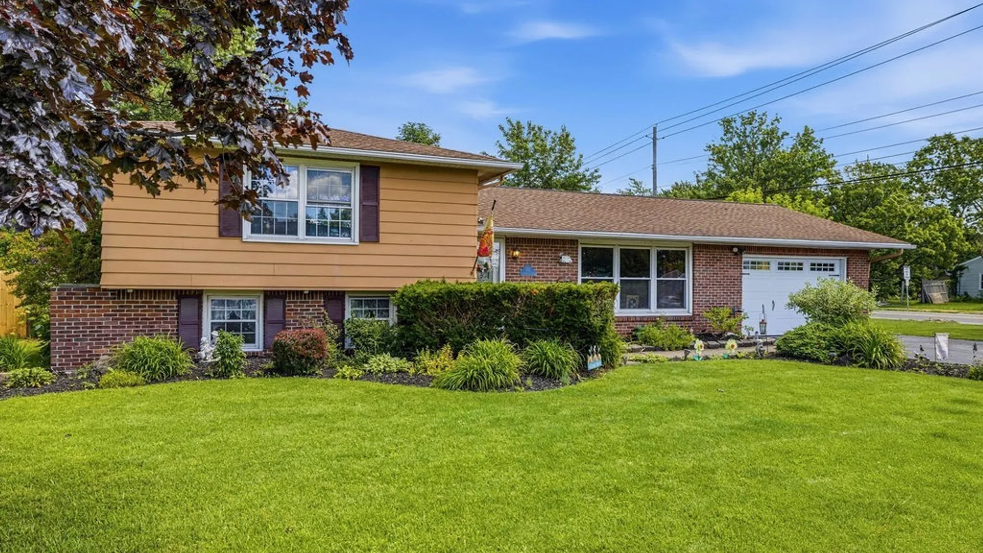 Property at 23 Eisenhower Drive, Lockport City, NY 14094 26