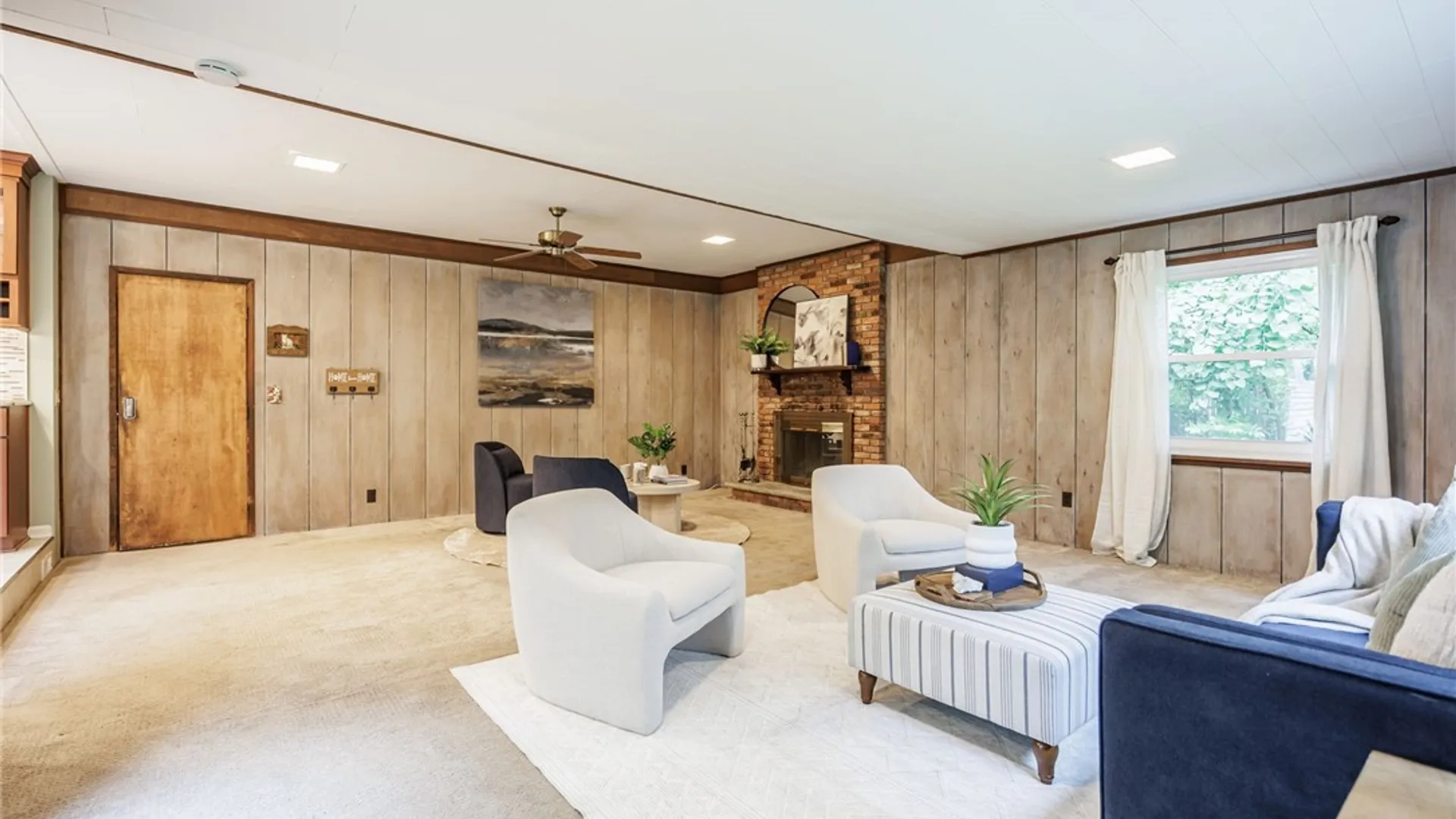 Property at 10 Glendower Circle, Pittsford, NY 14534 19