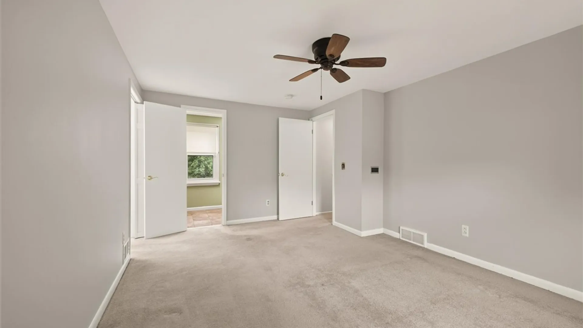 Property at 25 Whippletree Road, Perinton, NY 14450 35