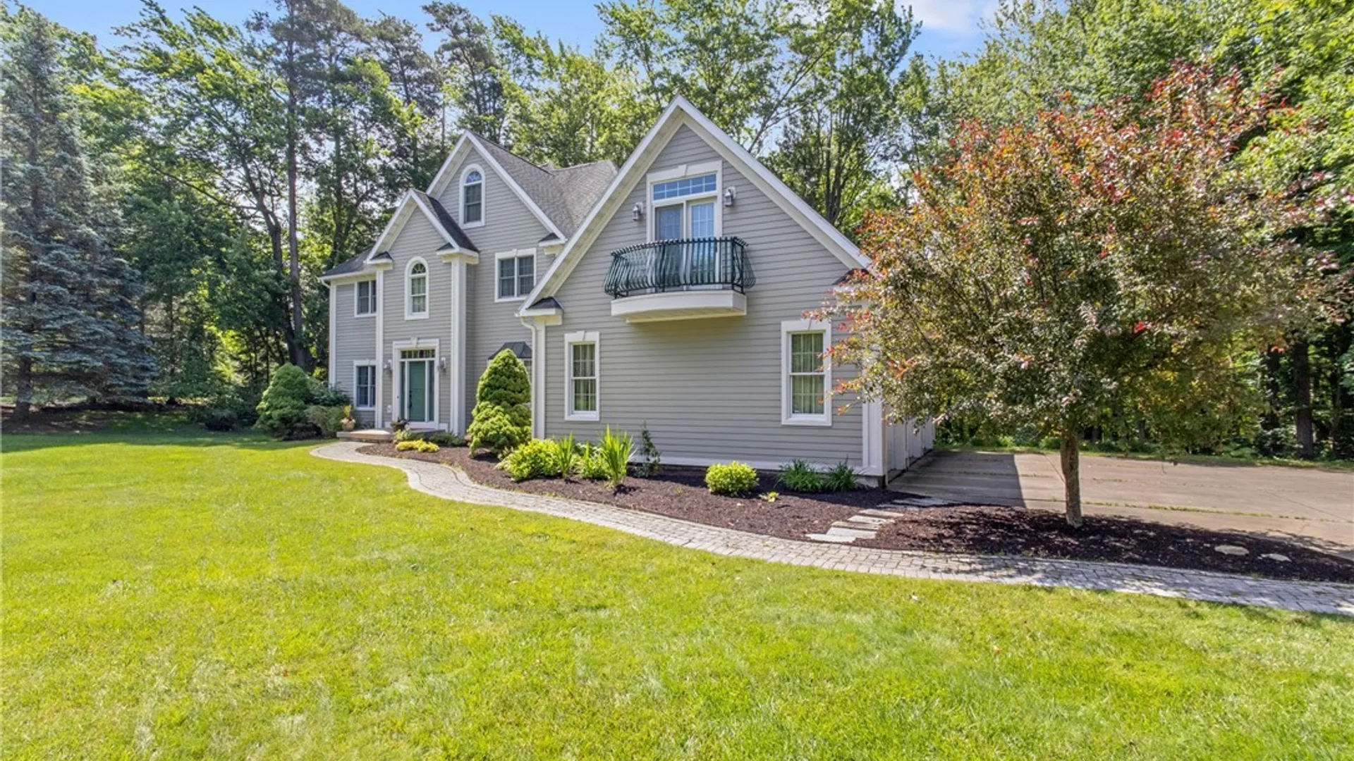 Property at 1 Mayflower Circle, Oswego, NY 13126 3