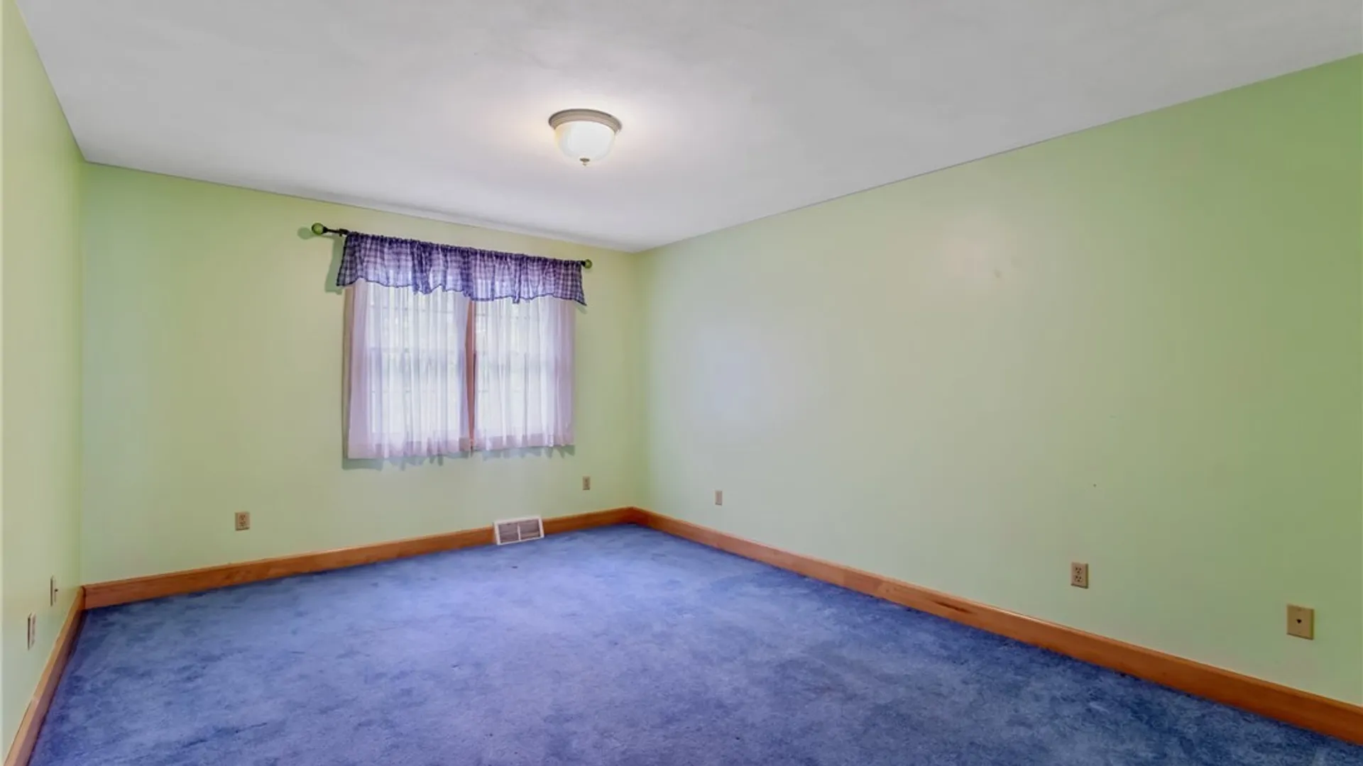 Property at 1 Mayflower Circle, Oswego, NY 13126 35