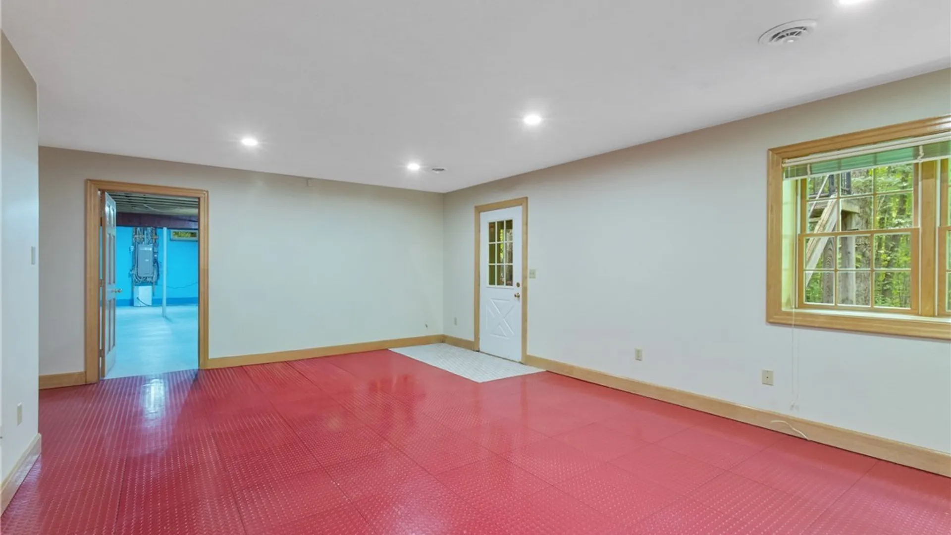 Property at 1 Mayflower Circle, Oswego, NY 13126 36