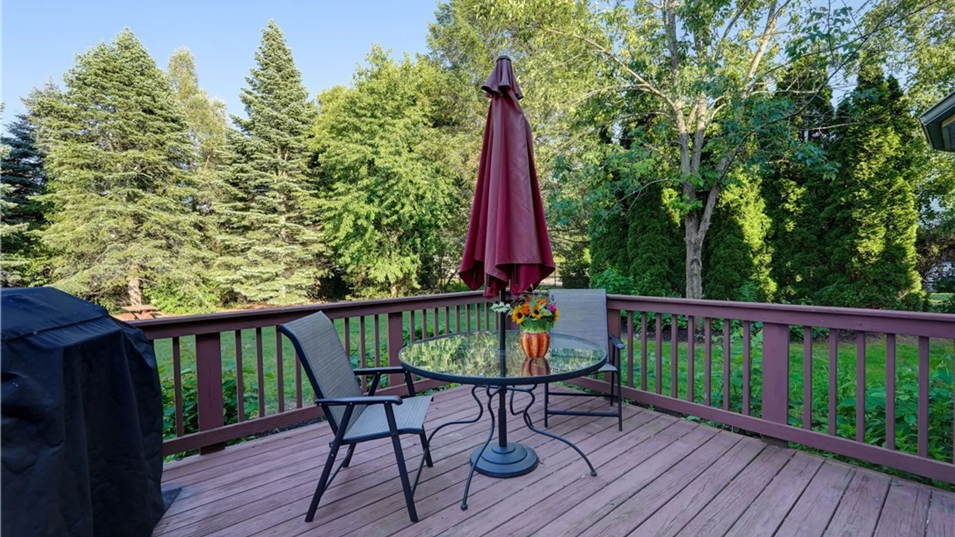 Property at 1028 Wickerton Lane, Webster, NY 14580 38