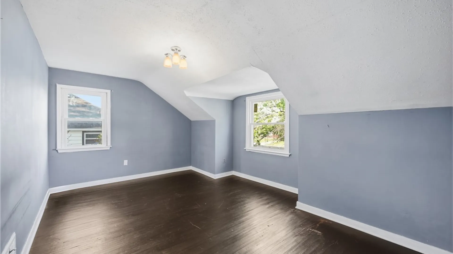 Property at 373 Niagara Falls Boulevard, Amherst, NY 14226 18