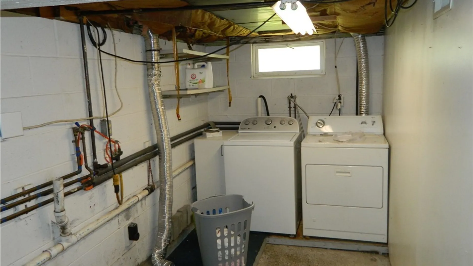 Property at 131 Burch Avenue, West Seneca, NY 14210 28