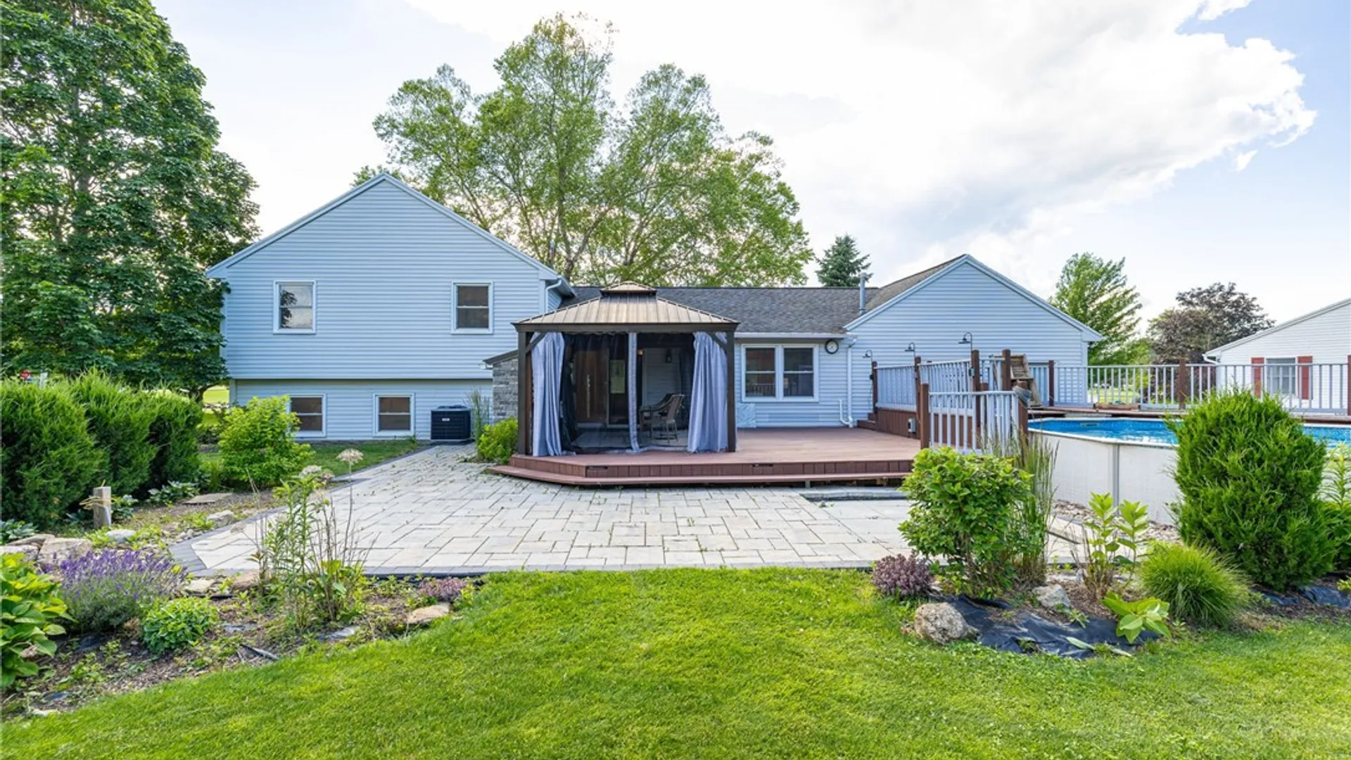 Property at 5766 Coppersmith Trail, Ontario, NY 14519 38