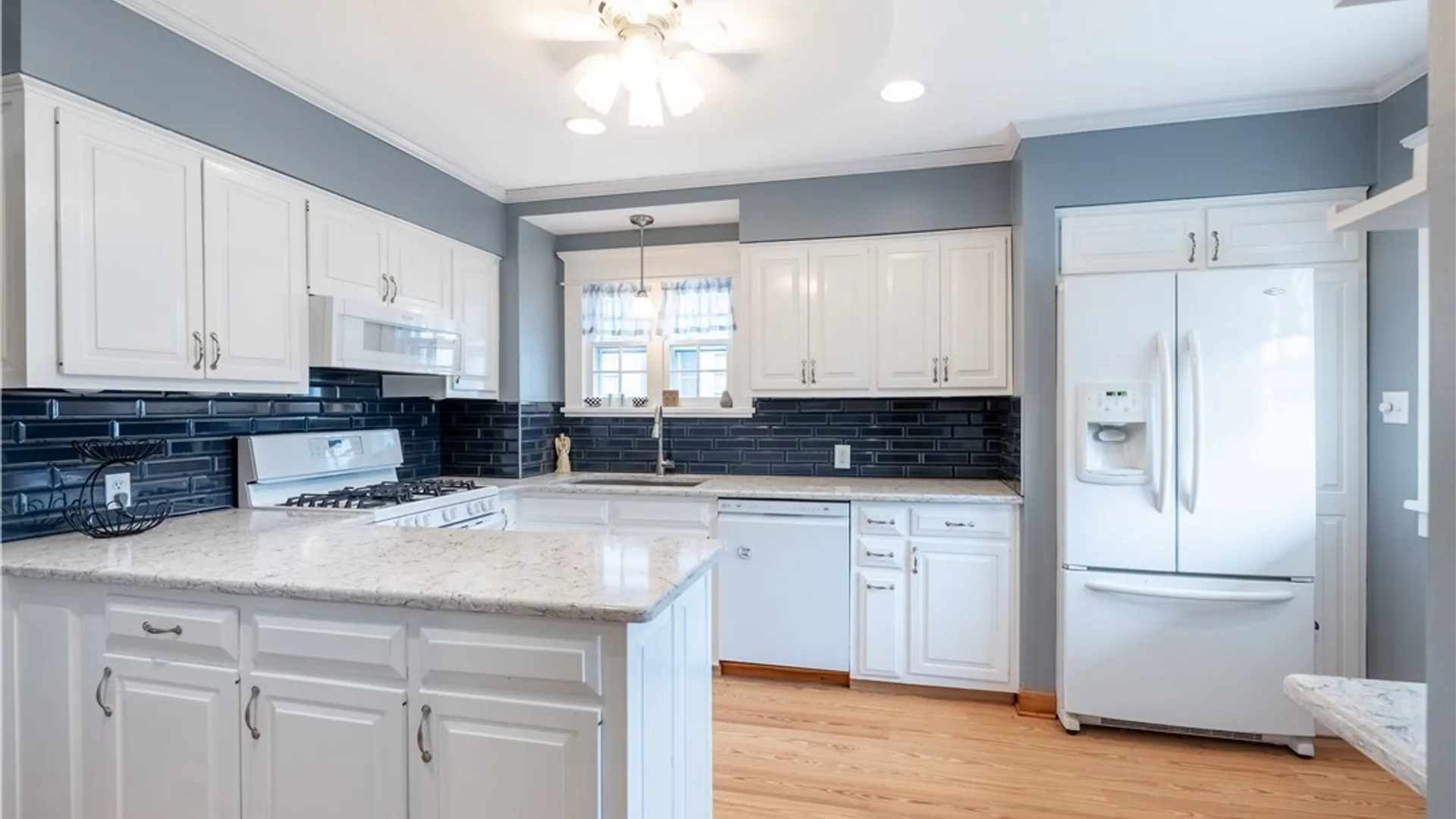 Property at 183 Crosby Avenue, Tonawanda, NY 14217 12