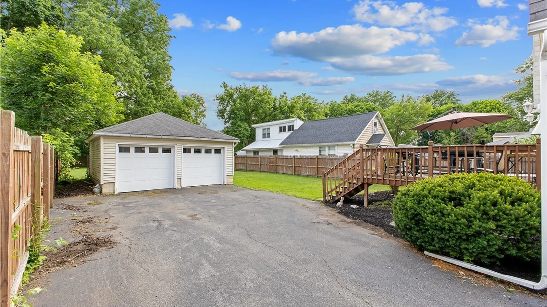 Property at 110 Earl Avenue, Salina, NY 13211 11
