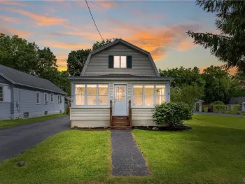 Property at 110 Earl Avenue, Salina, NY 13211