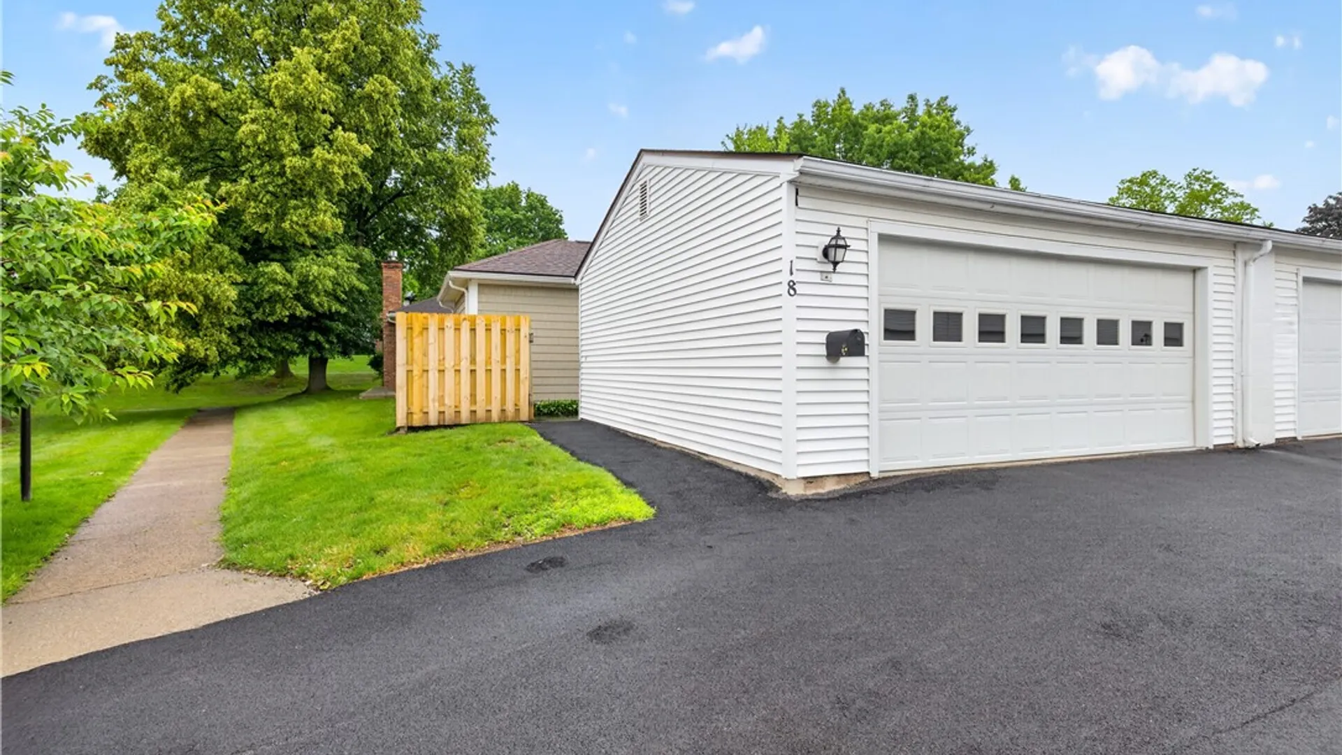 Property at 18 New Wickham Drive, Penfield, NY 14526 3