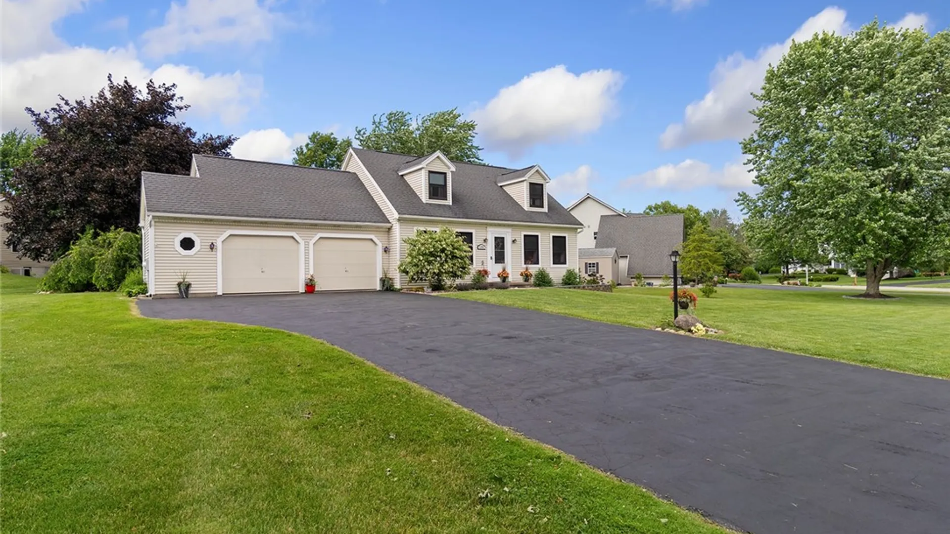 Property at 1282 Centennial Drive, Ontario, NY 14519 2