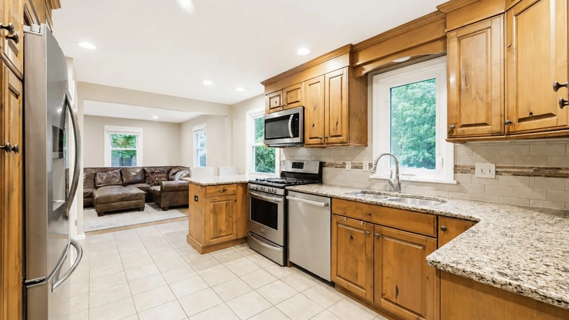 Property at 455 Reeves Road, Pittsford, NY 14534 12