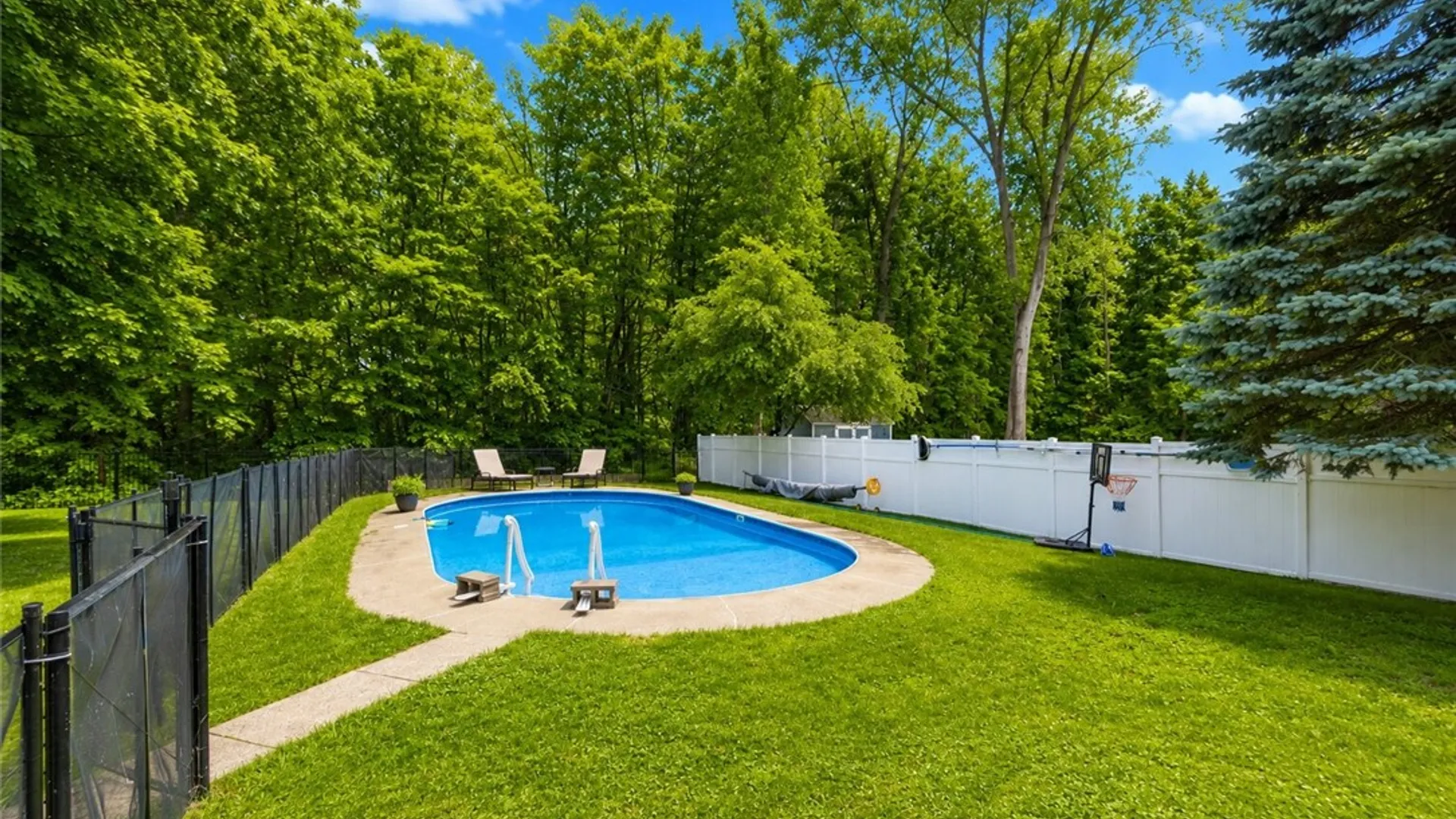 Property at 455 Reeves Road, Pittsford, NY 14534 26