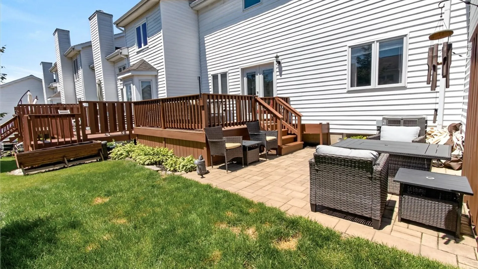 Property at 23 Dearfield Court, Perinton, NY 14450 4