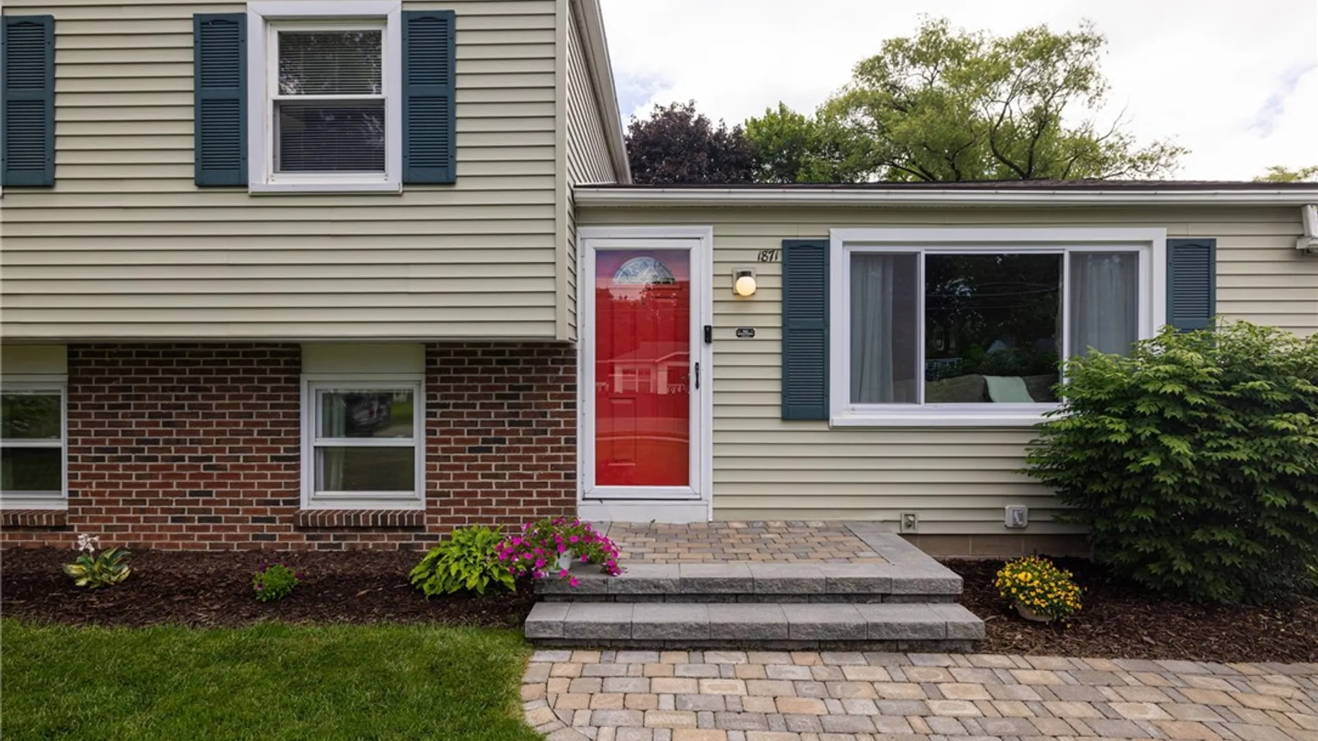 Property at 1871 Dalton Rd, Lima, NY 14485 2