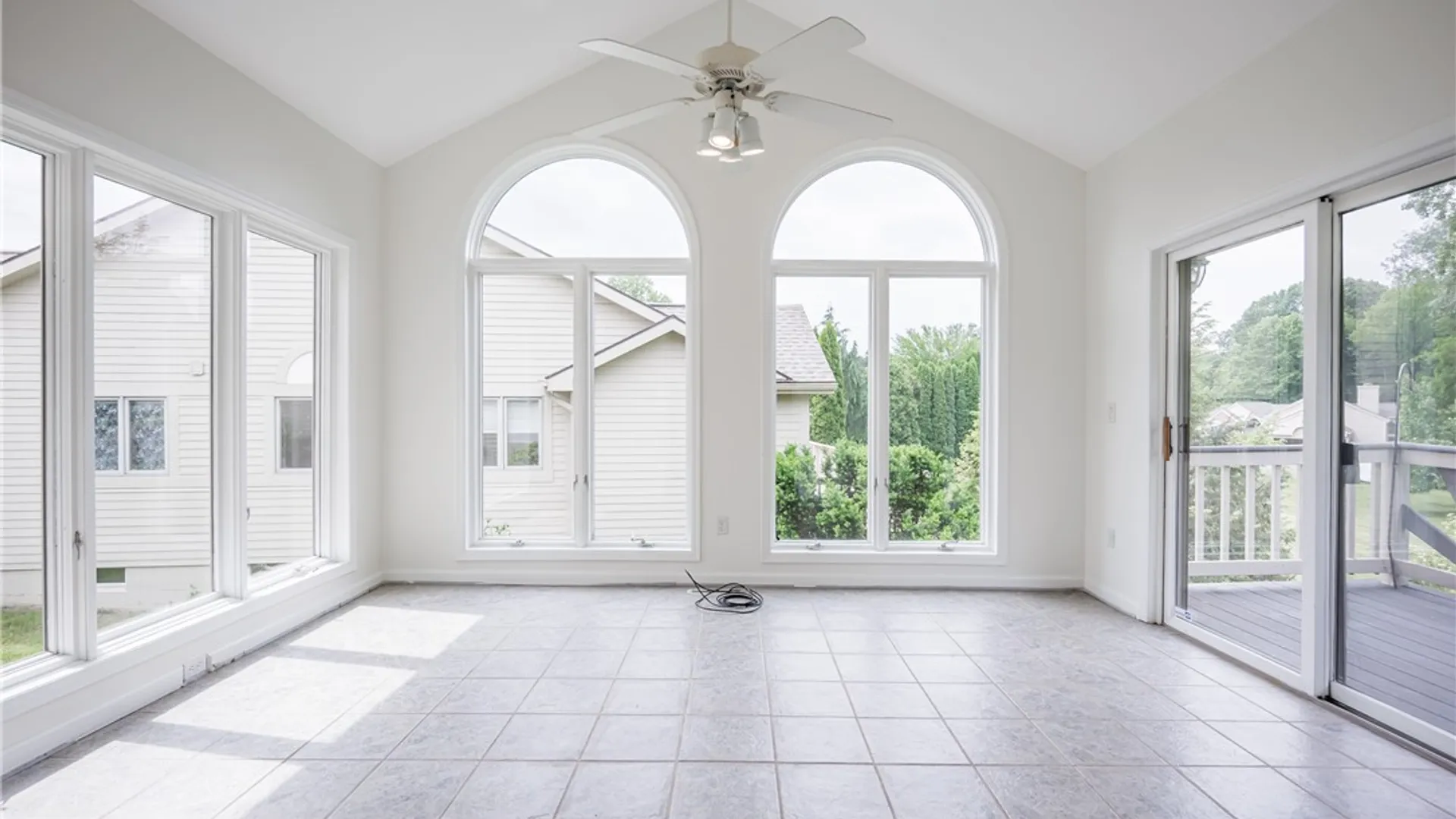 Property at 10 Baywood Lane, Penfield, NY 14580 15
