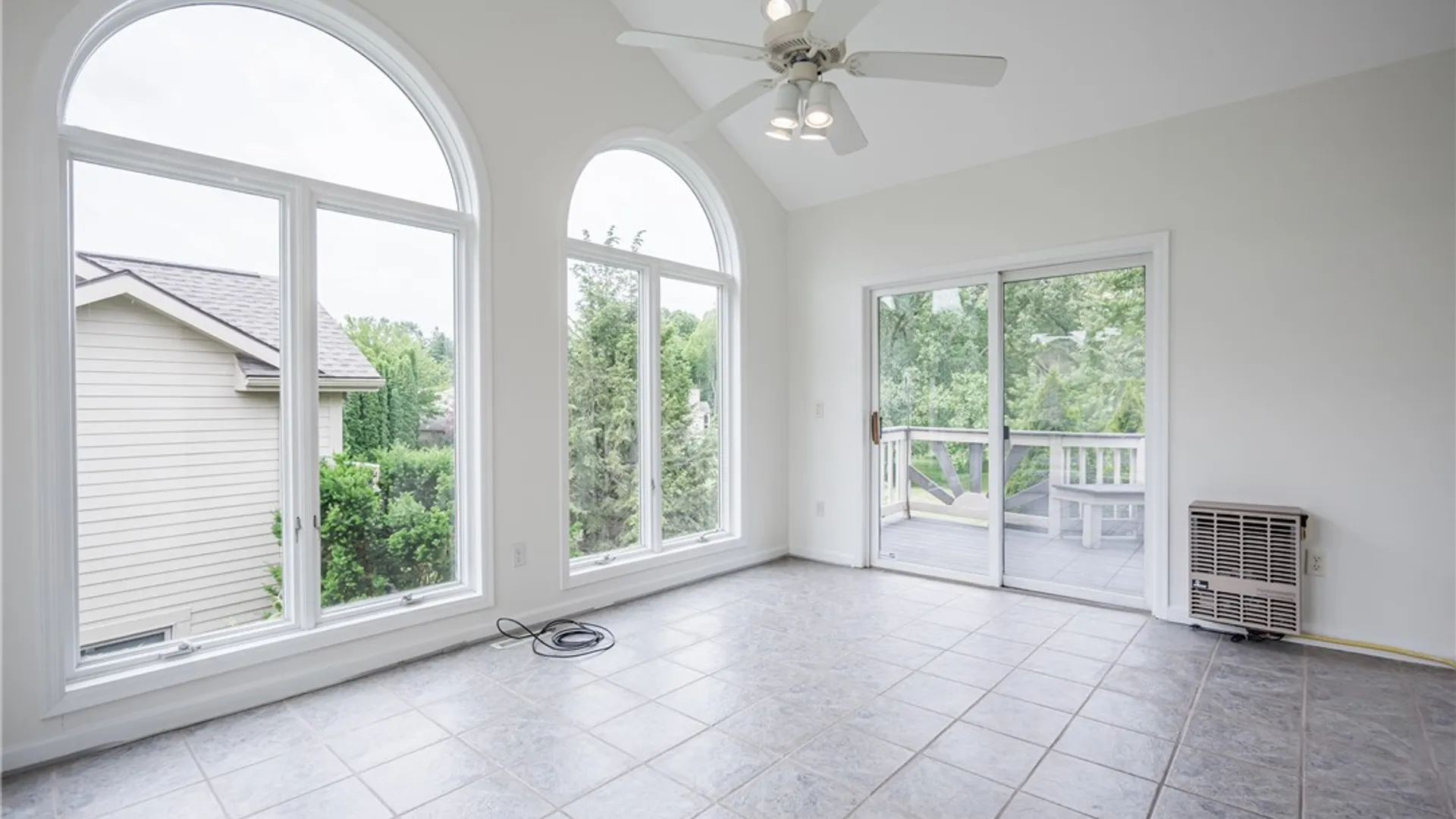 Property at 10 Baywood Lane, Penfield, NY 14580 16