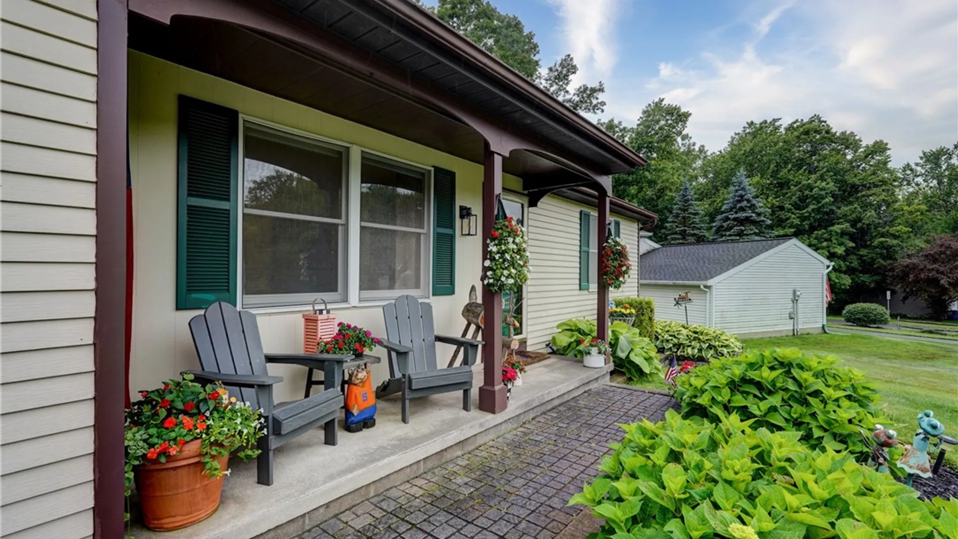 Property at 1596 Waterford Road, Walworth, NY 14568 3