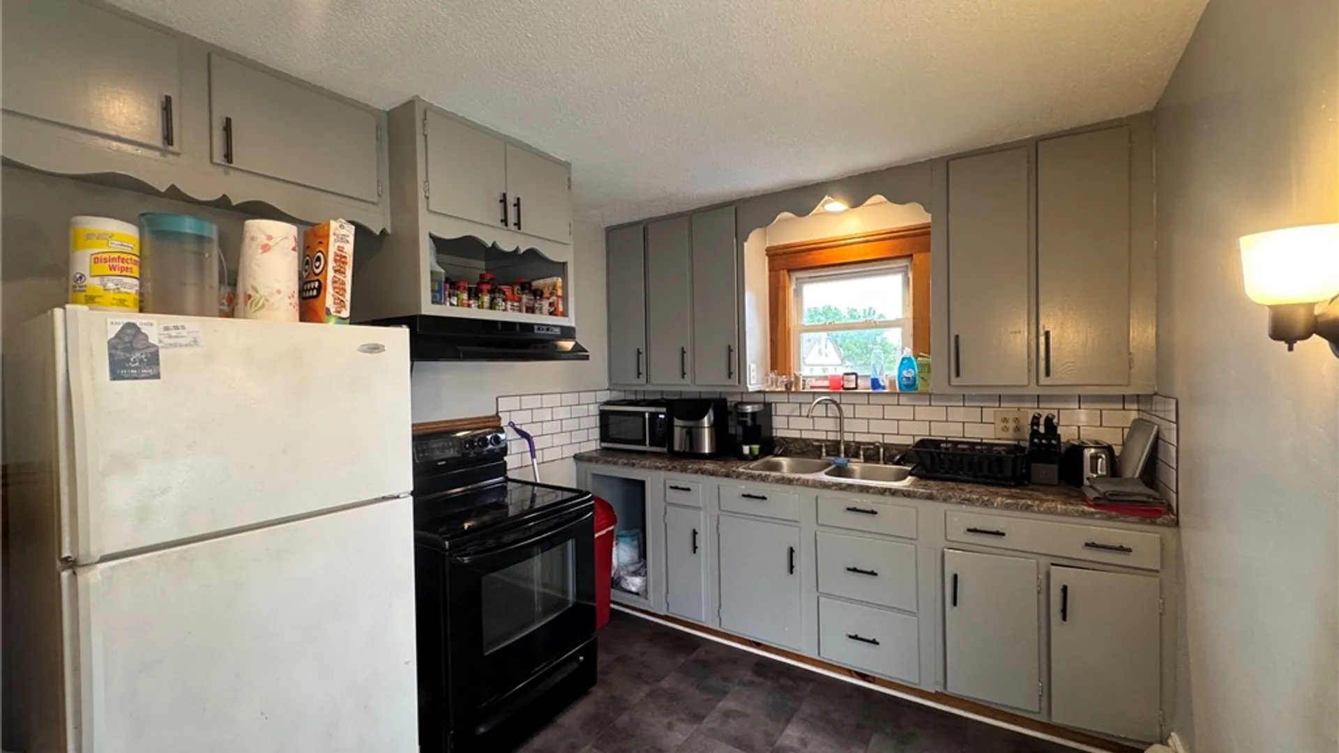 Property at 50 Avenue  E Street, Geneva City, NY 14456 15