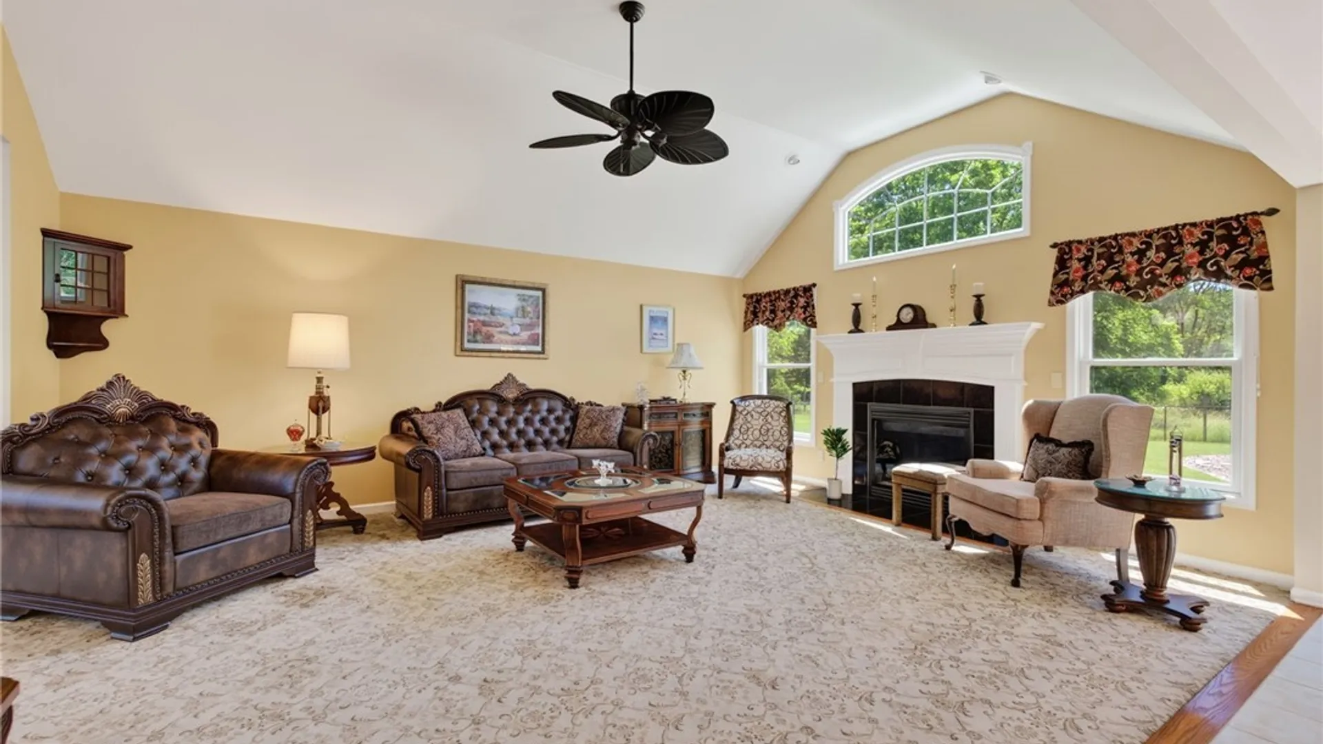 Property at 3548 Northcreek Run, Wheatfield, NY 14120 5