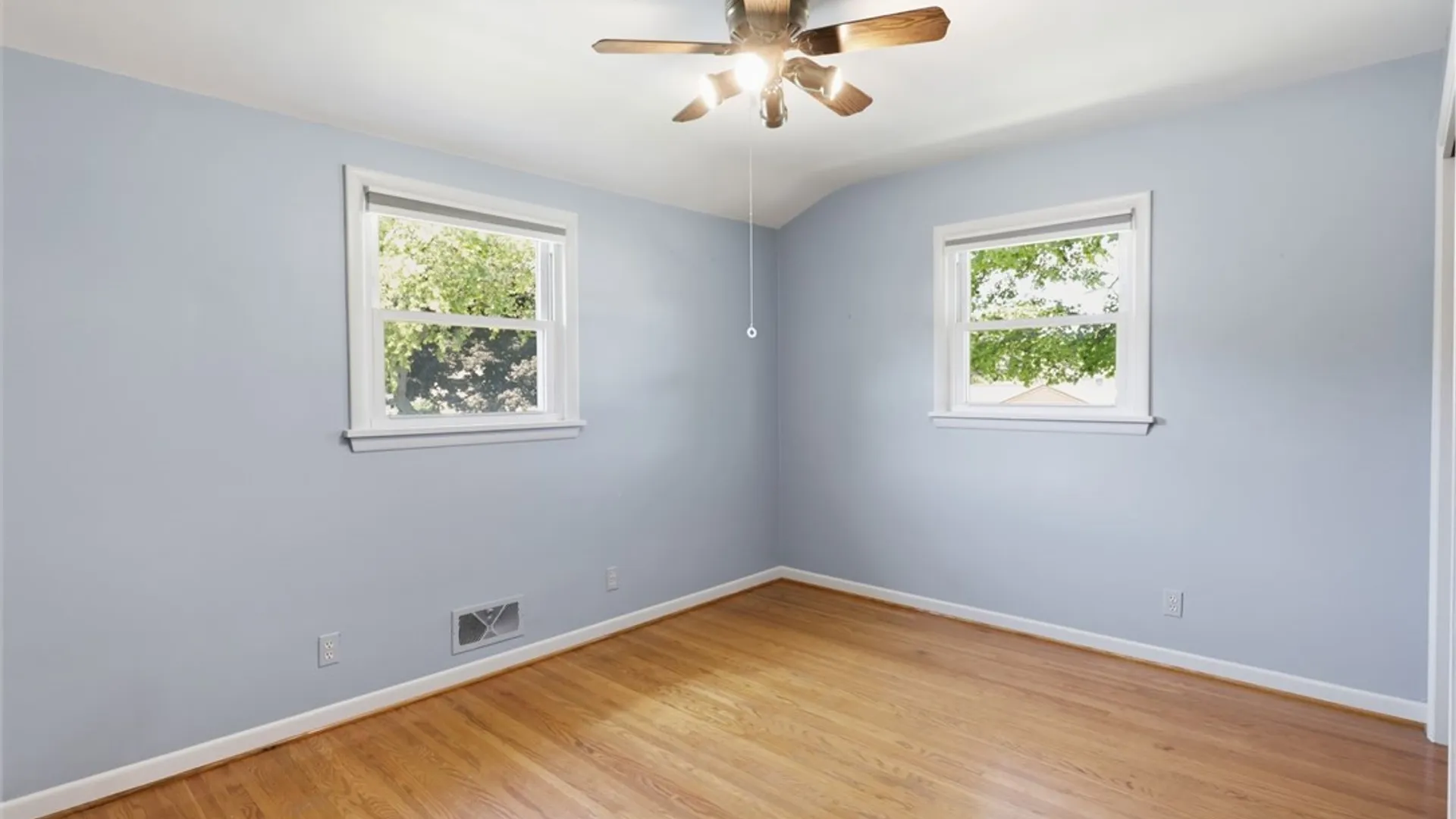Property at 81 Minocqua Dr, Irondequoit, NY 14617 19