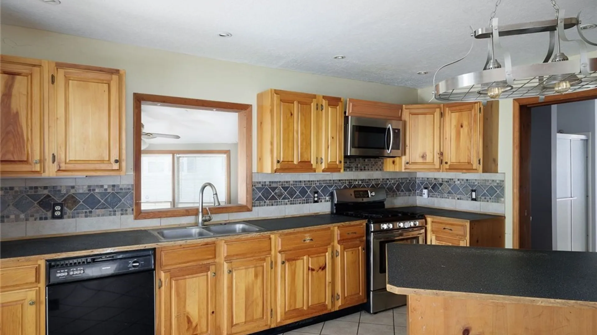 Property at 427 Flower Avenue, Watertown City, NY 13601 12