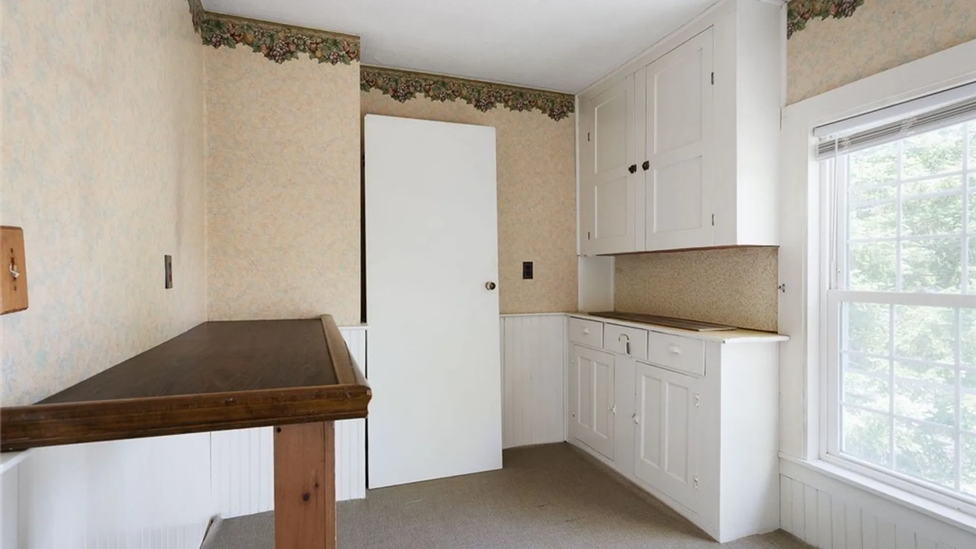 Property at 427 Flower Avenue, Watertown City, NY 13601 32