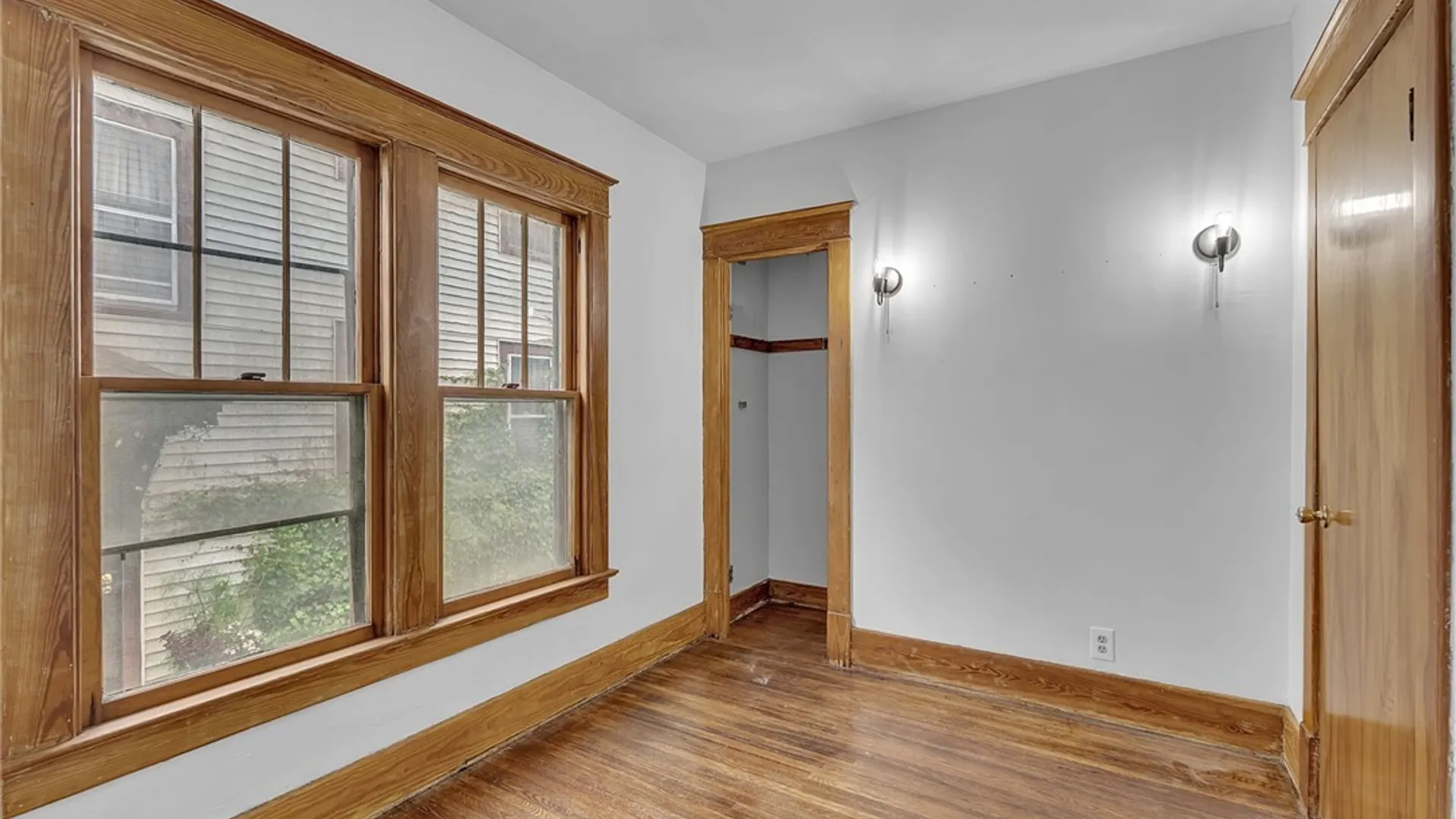 Property at 91 Saint Johns Parkside Street, Buffalo, NY 14210 18