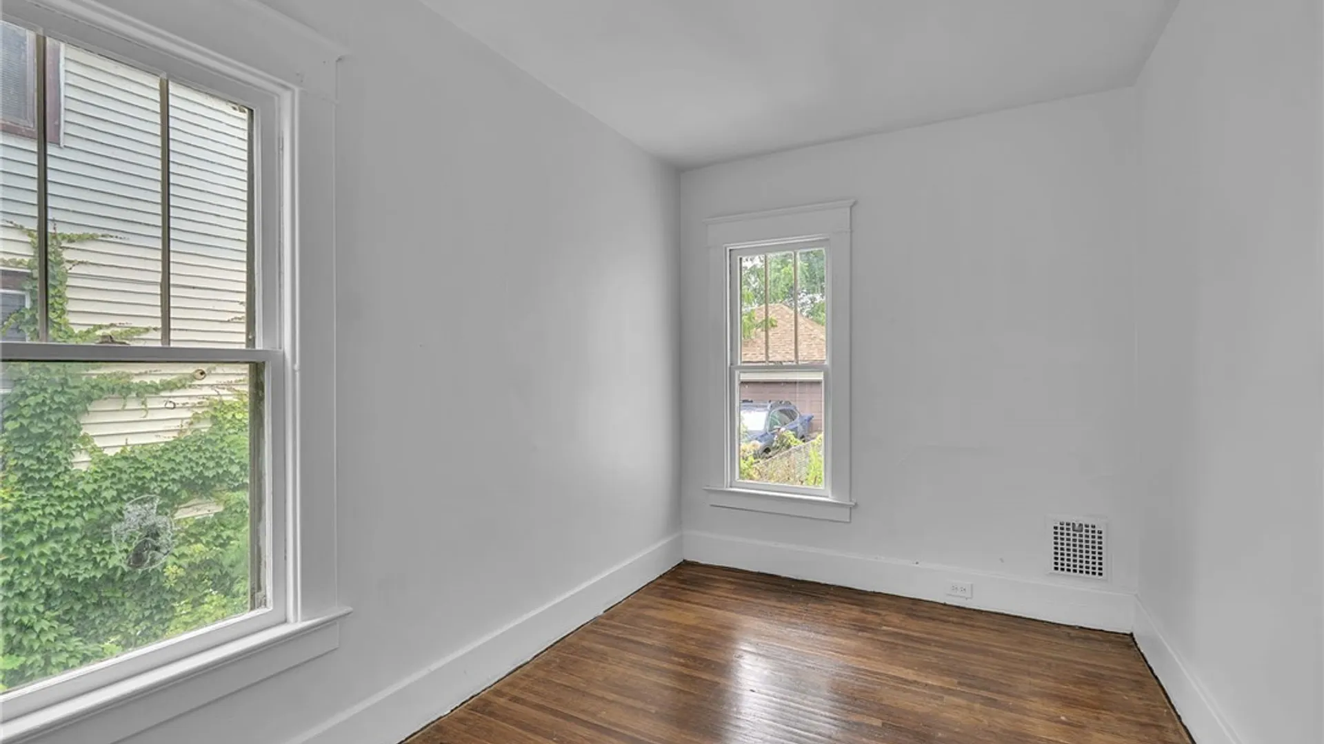 Property at 91 Saint Johns Parkside Street, Buffalo, NY 14210 19
