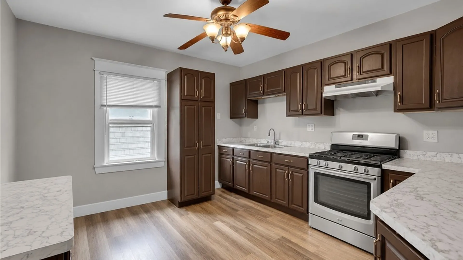 Property at 91 Saint Johns Parkside Street, Buffalo, NY 14210 34