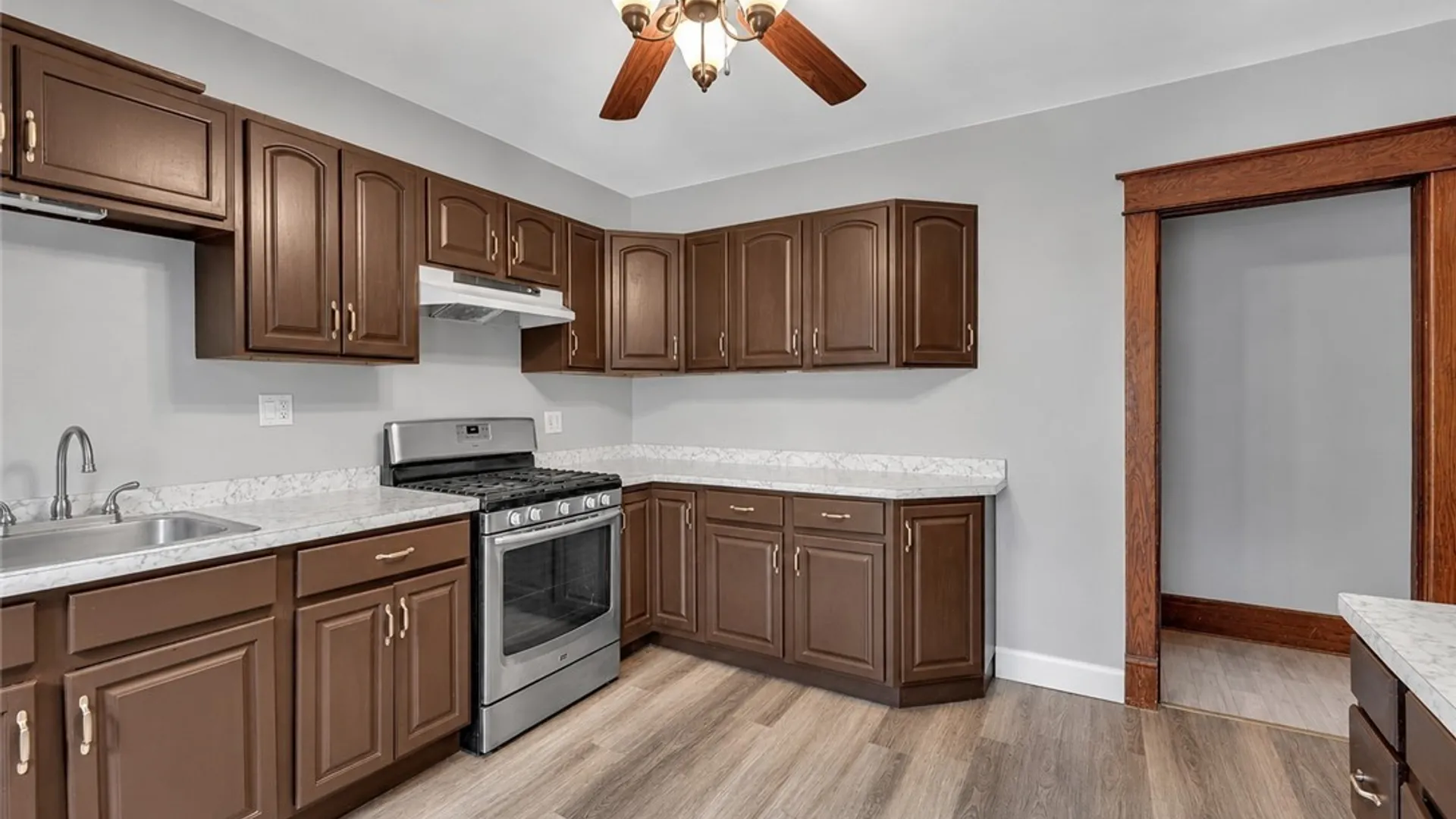 Property at 91 Saint Johns Parkside Street, Buffalo, NY 14210 36