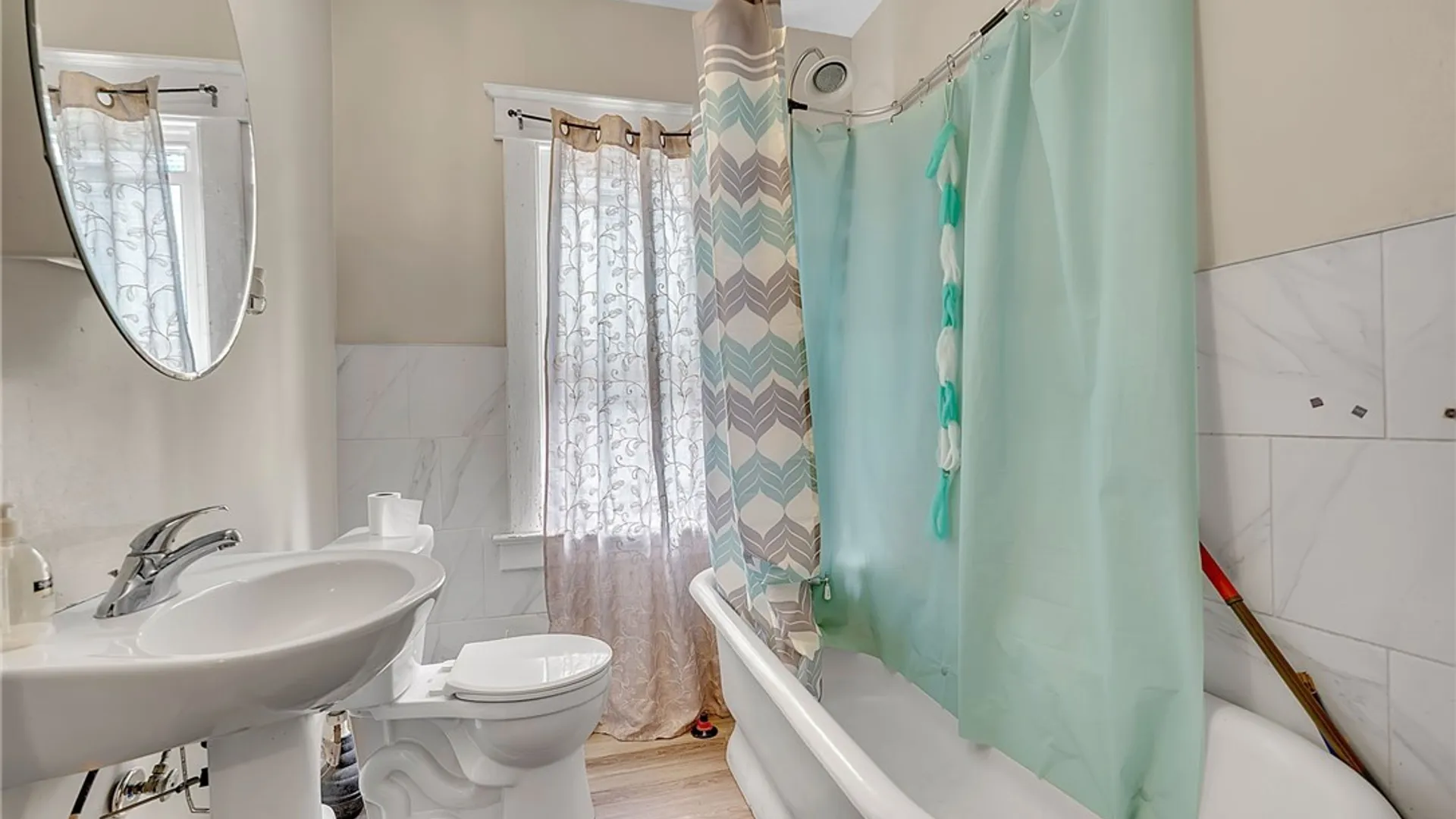 Property at 91 Saint Johns Parkside Street, Buffalo, NY 14210 44