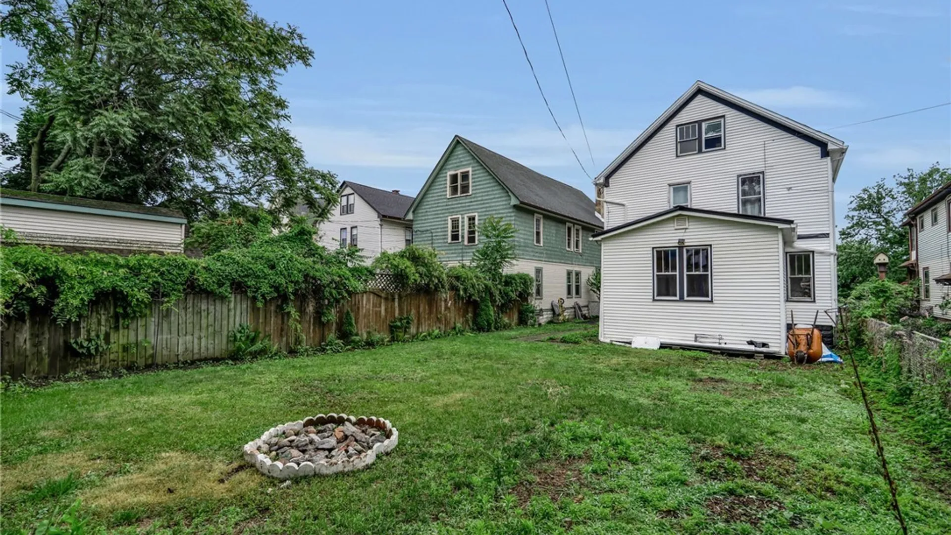Property at 91 Saint Johns Parkside Street, Buffalo, NY 14210 46