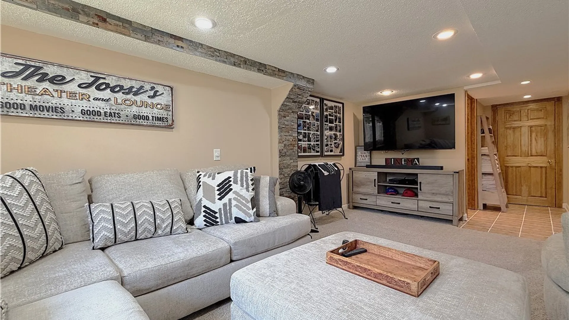 Property at 2 Autumn Lane, Cheektowaga, NY 14043 37