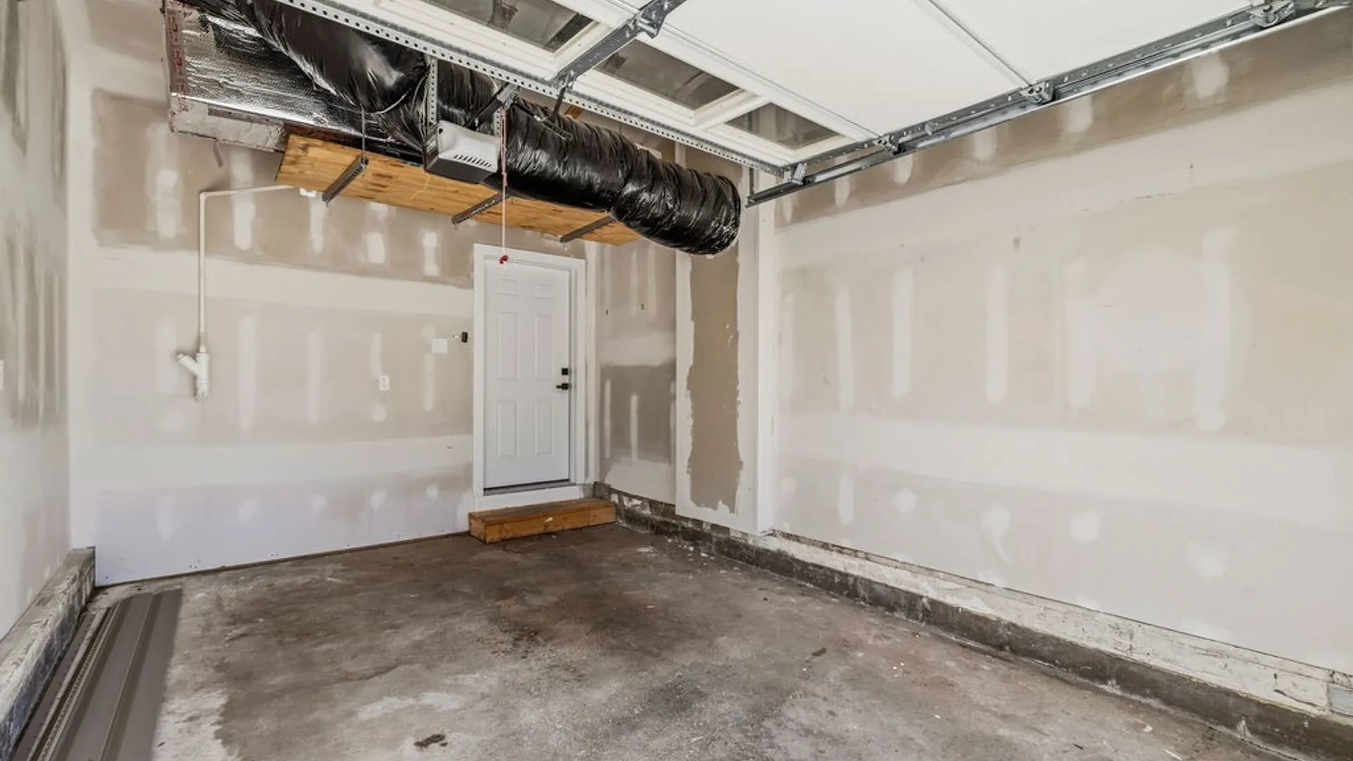Property at 1169 La Salle Avenue, Grand Island, NY 14072 28